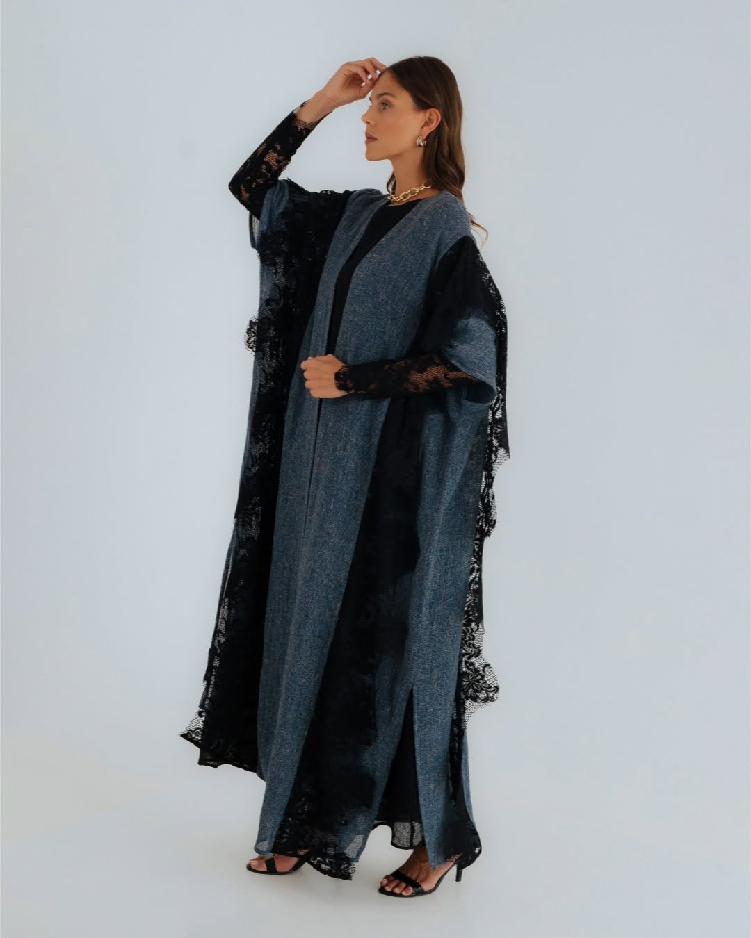 340037 - BL ABAYA - PEARL COLLECTION - MIRA Y MANO