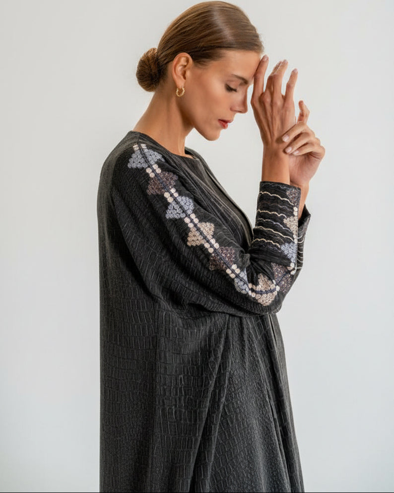 340085 ABAYA - PEARL COLLECTION - MIRA Y MANO