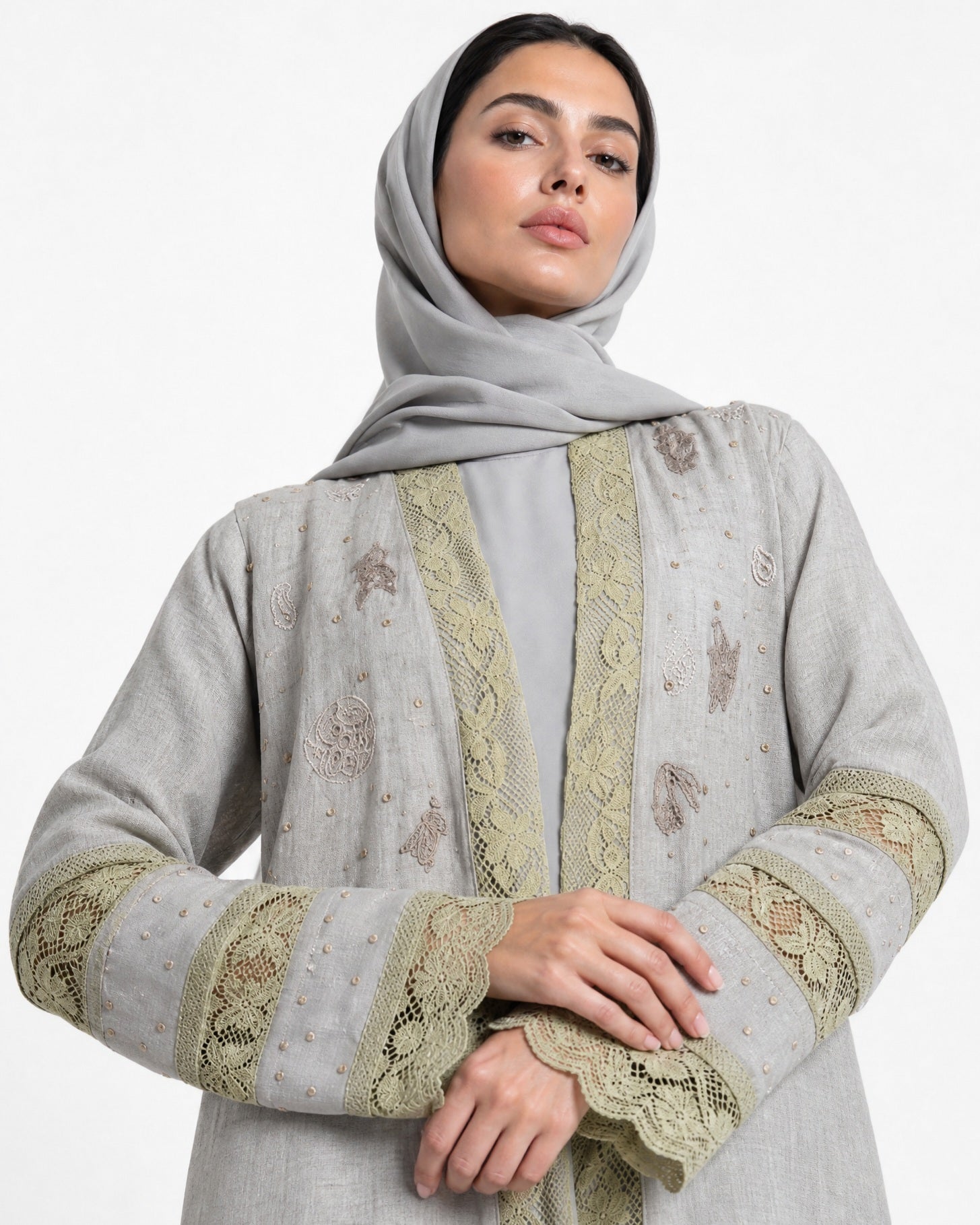 3401008 – Beige Linen Abaya - PEARL COLLECTION - MIRA Y MANO