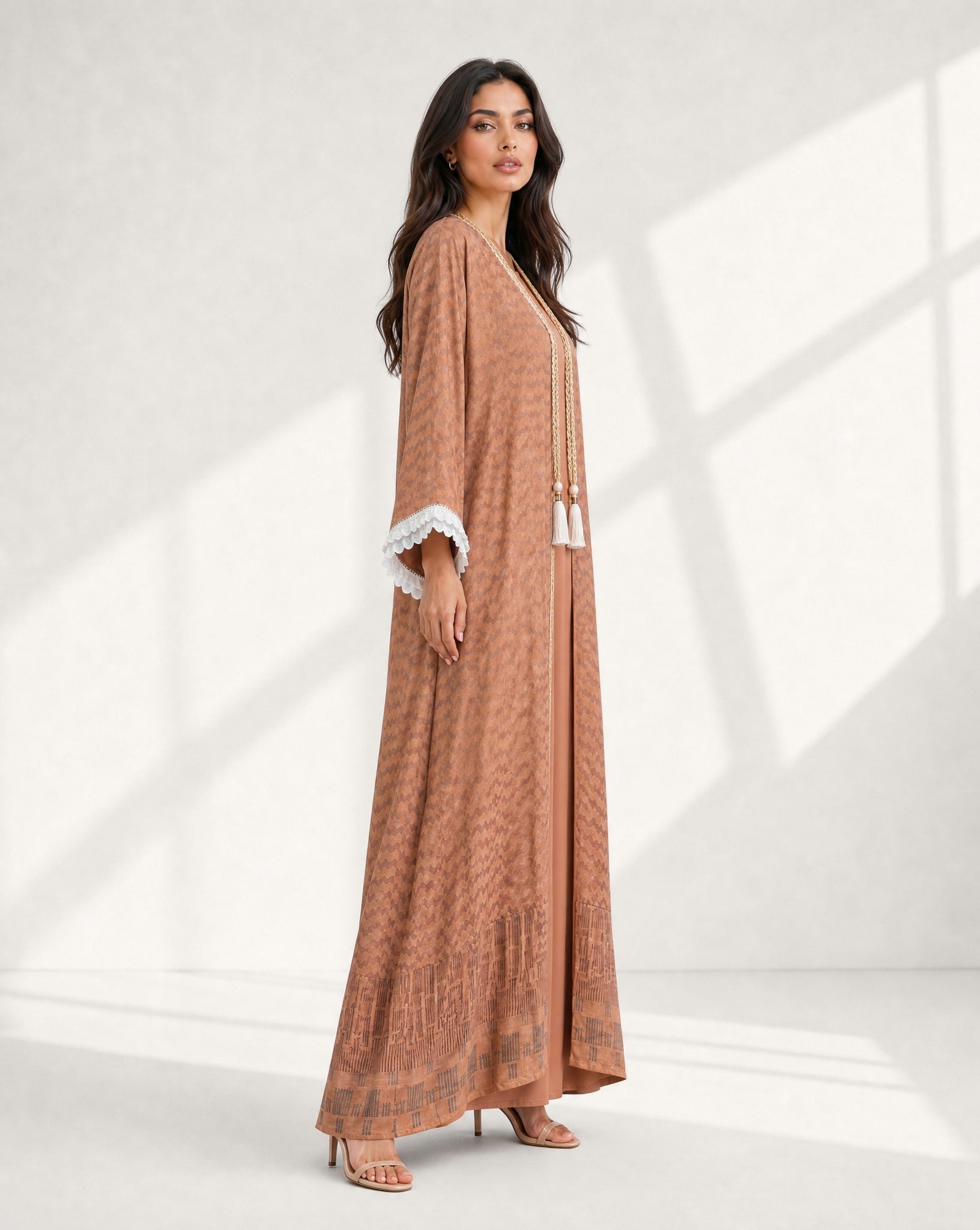 340136-CR ABAYA - PEARL COLLECTION - MIRA Y MANO