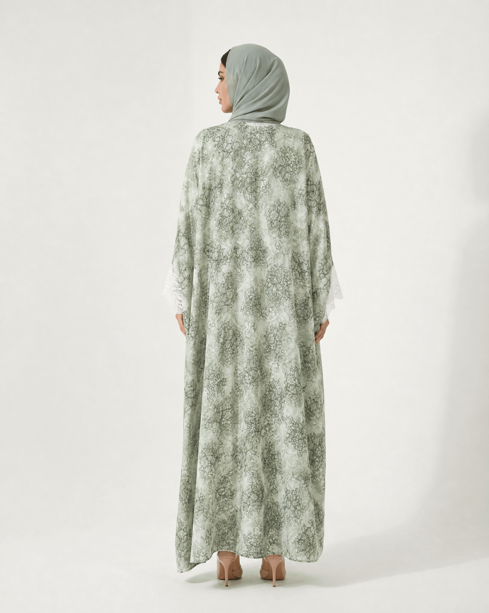 340136 - GR ABAYA - PEARL COLLECTION - MIRA Y MANO