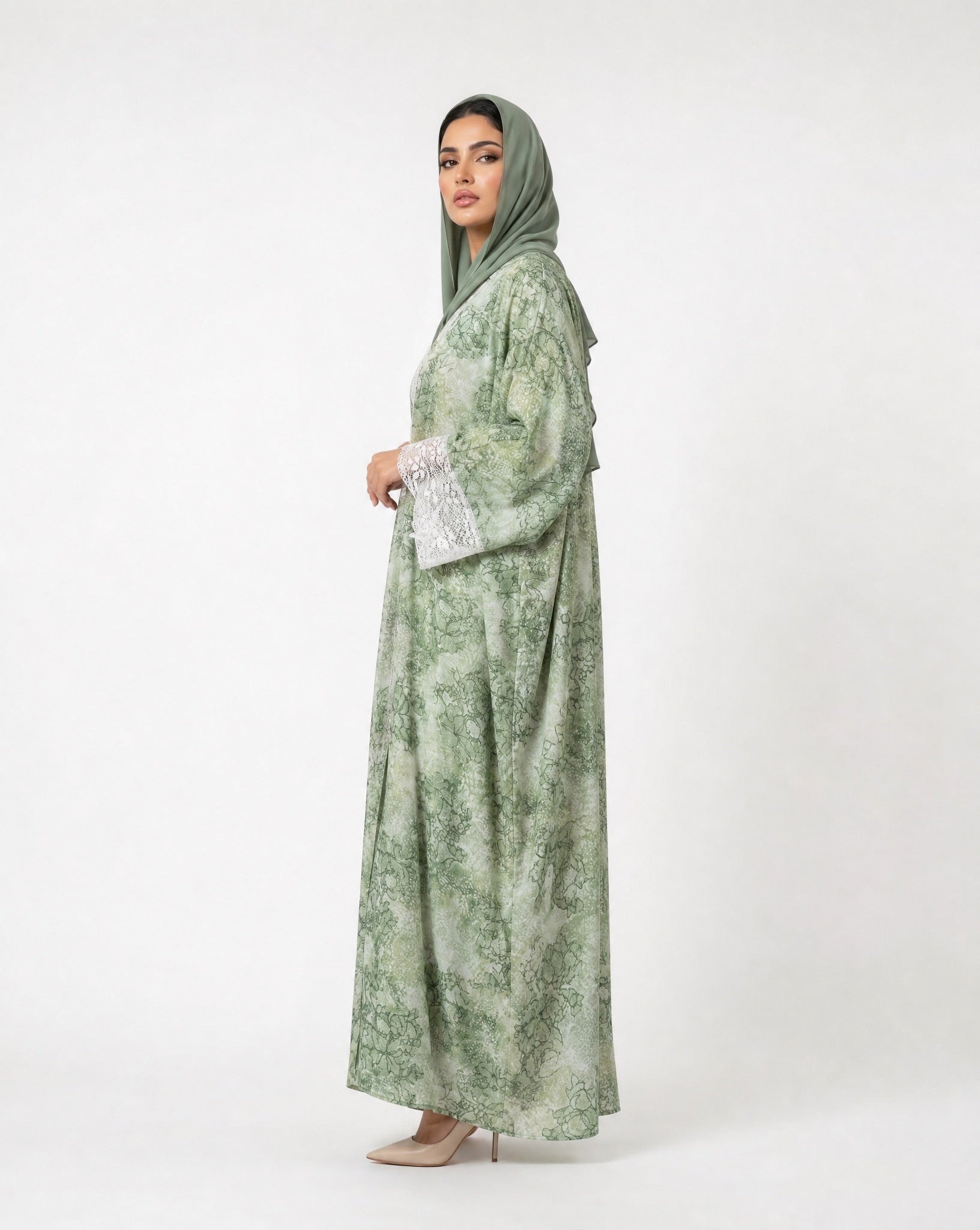 340136 - GR ABAYA - PEARL COLLECTION - MIRA Y MANO