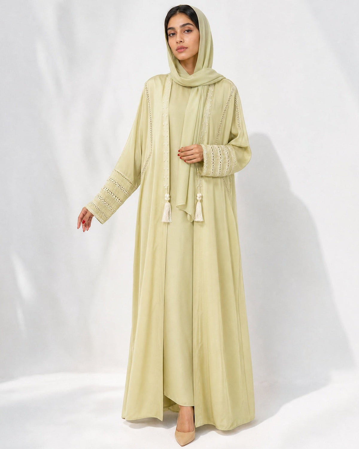 340140 – Yellow Green Silk Abaya - PEARL COLLECTION - MIRA Y MANO