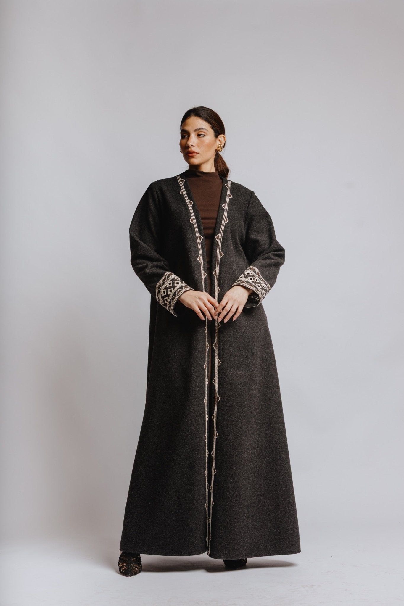 780021 - BR ABAYA - PEARL COLLECTION - MIRA Y MANO