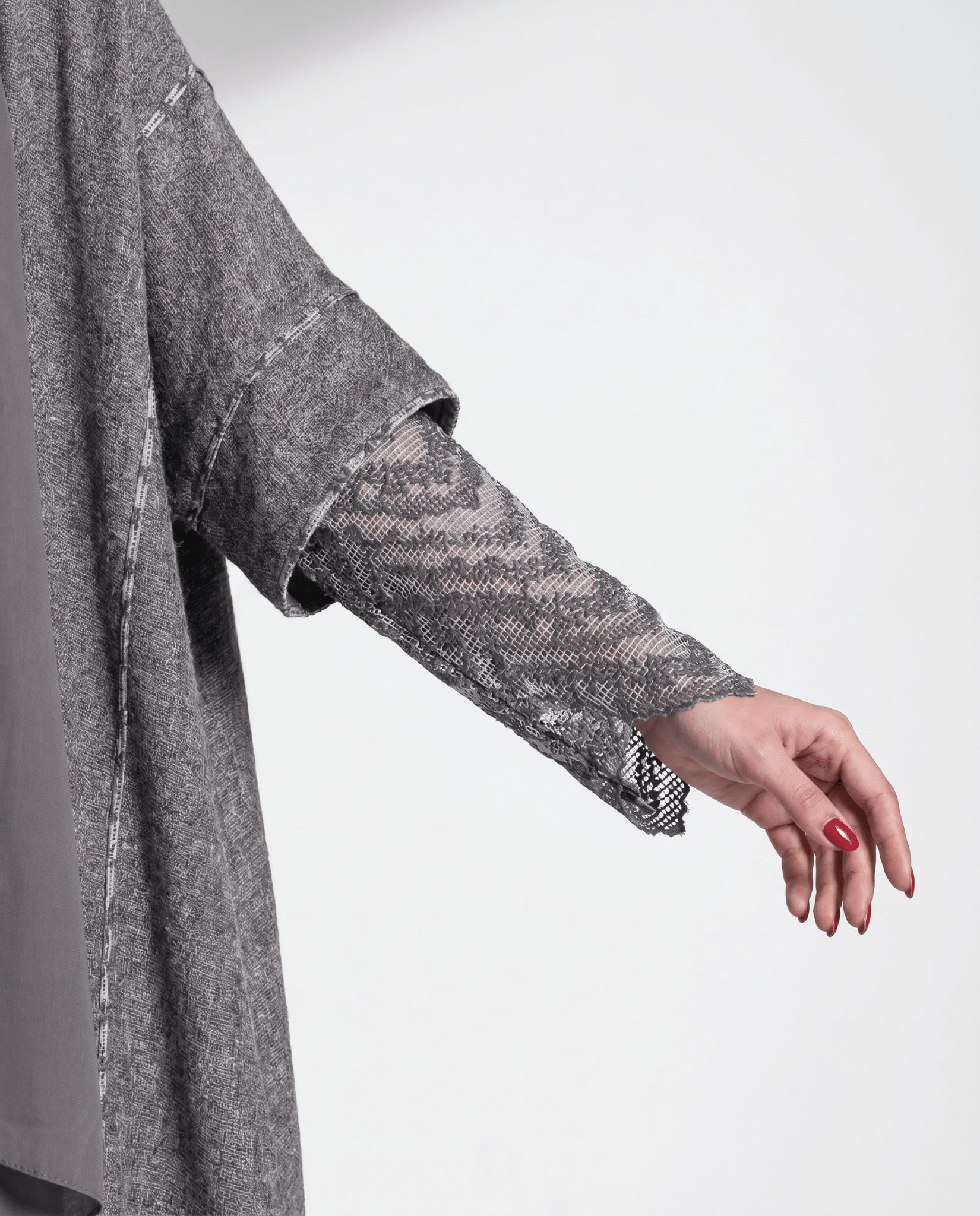 780032-GR ABAYA - PEARL COLLECTION - MIRA Y MANO