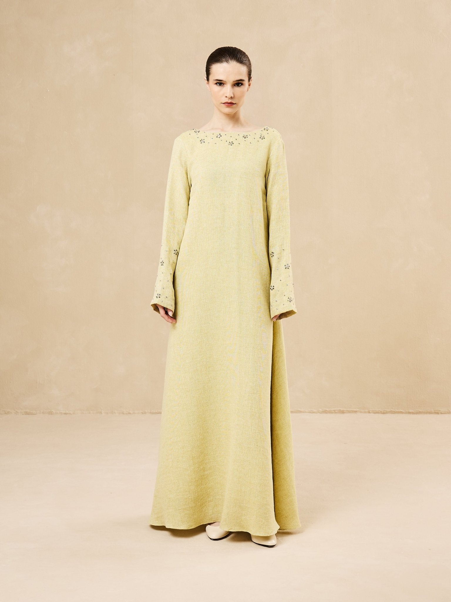 PEC 205119 - PGR DRESS - PEARL COLLECTION - MIRA Y MANO