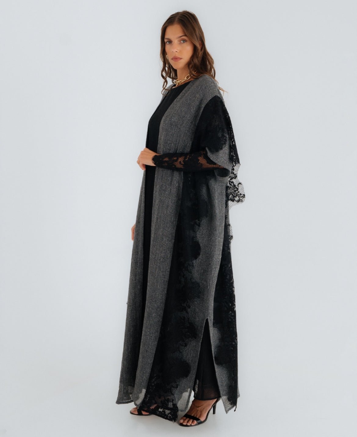 PEC 340037 ABAYA - PEARL COLLECTION - MIRA Y MANO