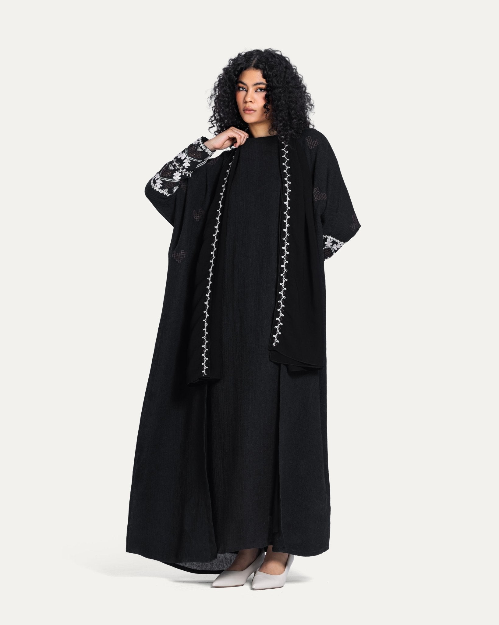 PEC 340098 ABAYA - PEARL COLLECTION - MIRA Y MANO