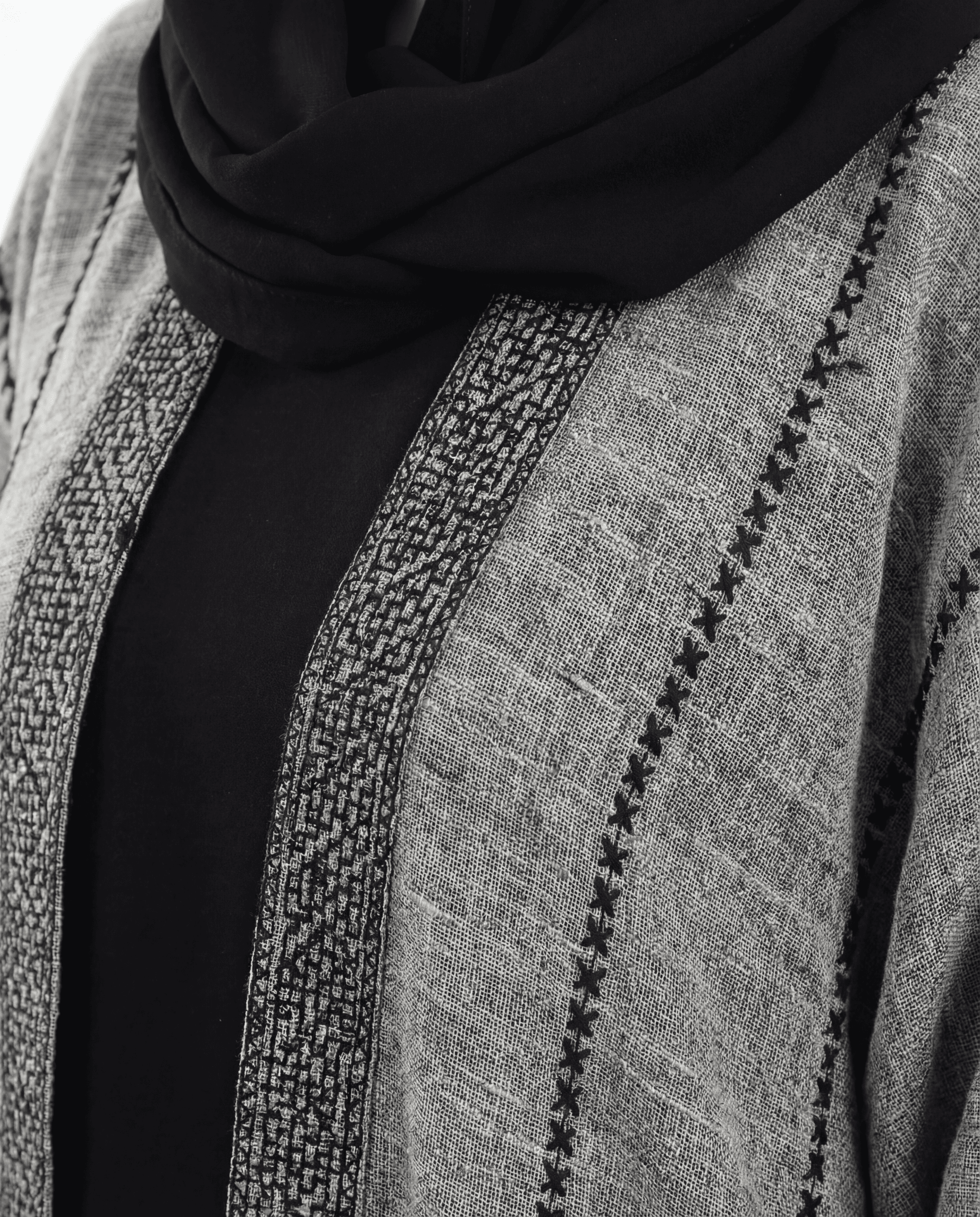 PEC 340116 ABAYA - PEARL COLLECTION - MIRA Y MANO