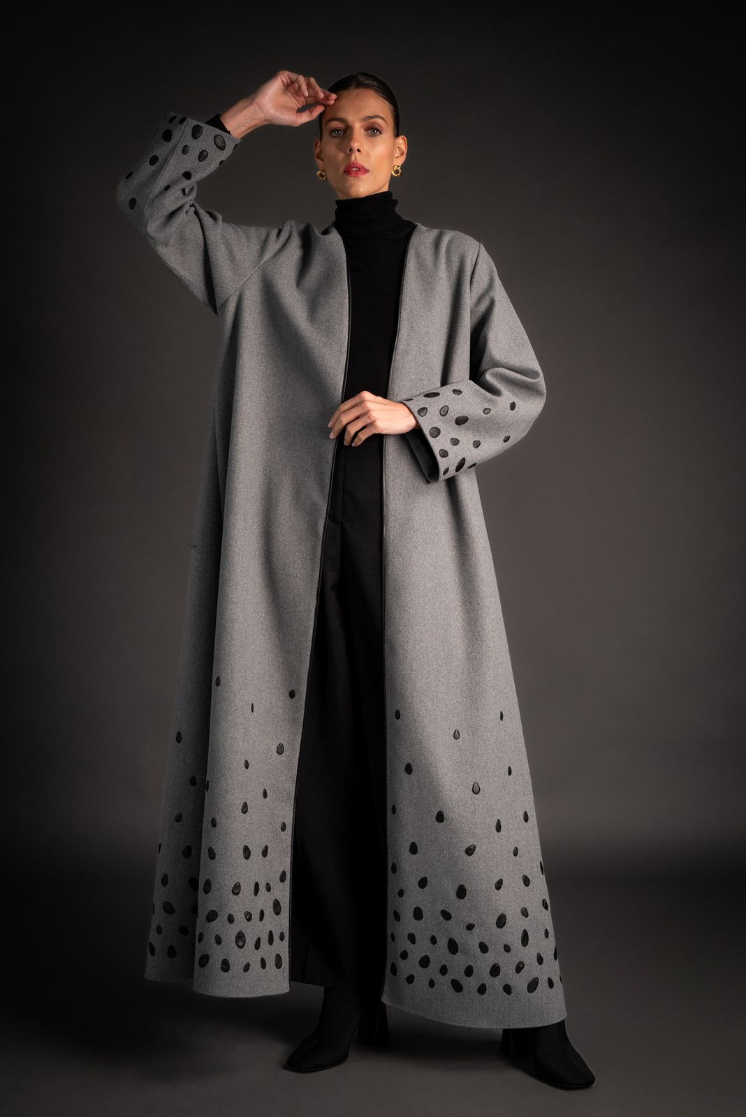 PEC 780012 - GY ABAYA - PEARL COLLECTION - MIRA Y MANO