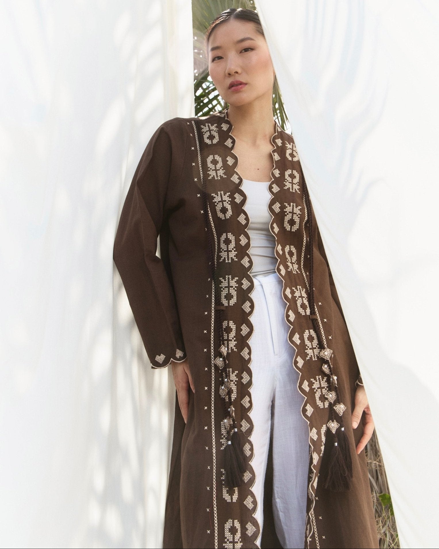 ALEXIS - BR ABAYA - PRIVILEGE OFFICIAL - MIRA Y MANO