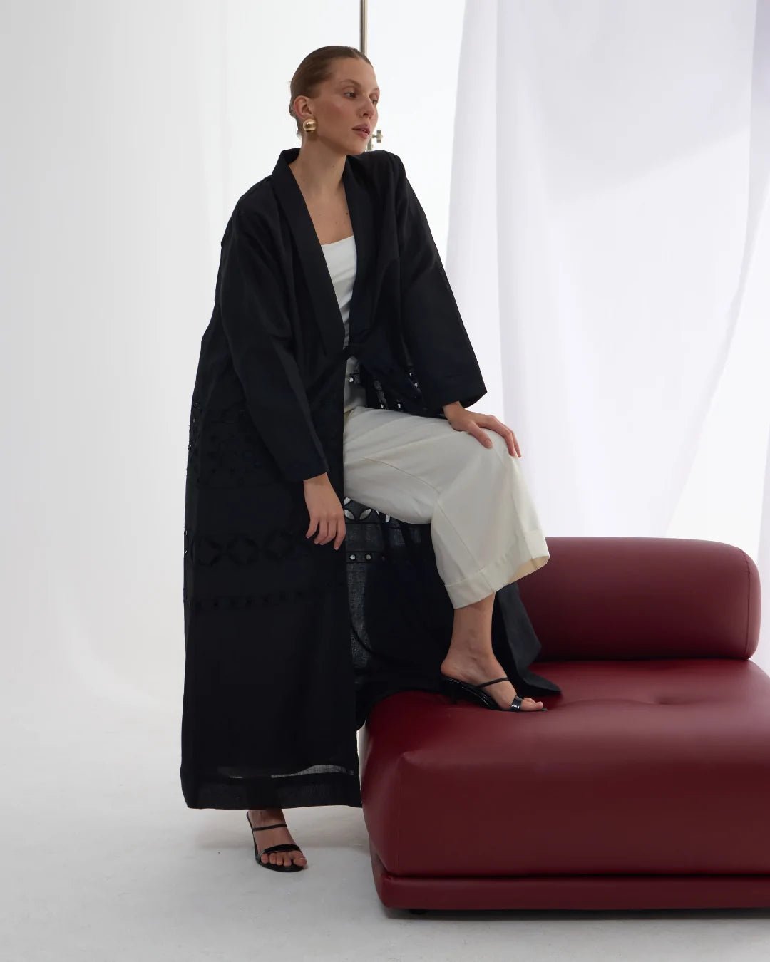 BAYAN - BK ABAYA - PRIVILEGE OFFICIAL - MIRA Y MANO