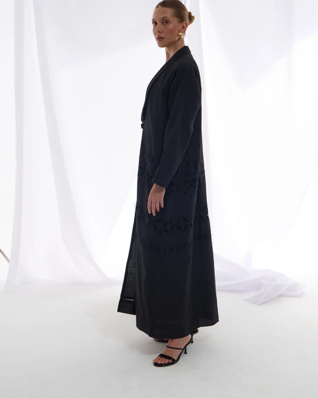 BAYAN - BK ABAYA - PRIVILEGE OFFICIAL - MIRA Y MANO