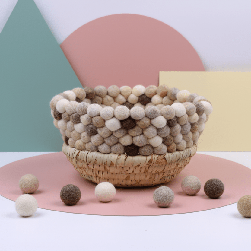 BEIGE MEDIUM BASKET - PTI - MIRA Y MANO