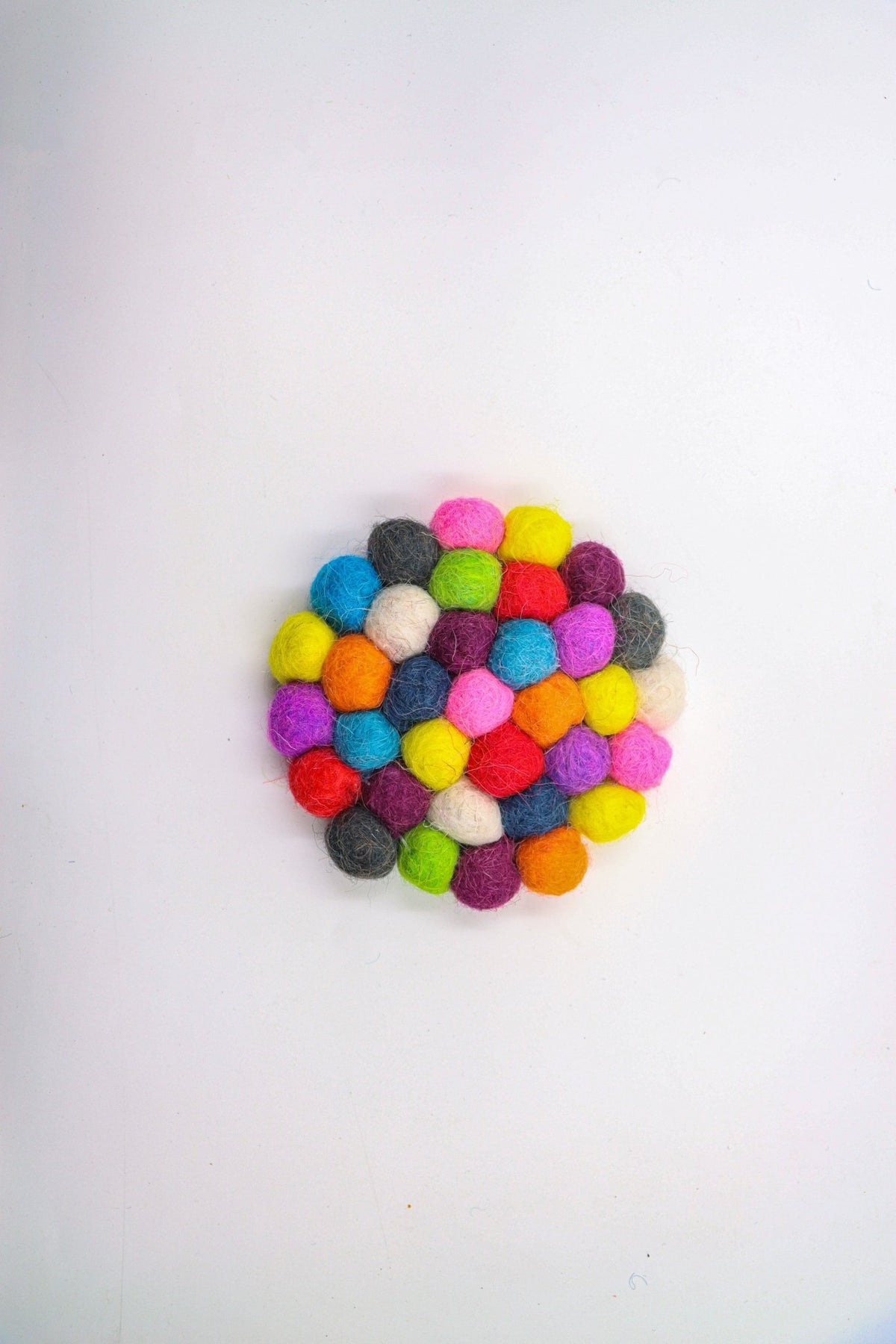 FELT COASTER - ML - PTI - MIRA Y MANO