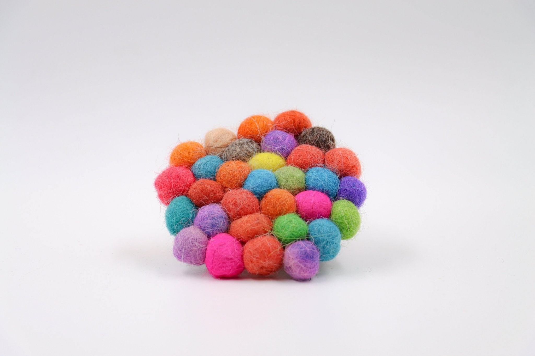 FELT COASTER - ML - PTI - MIRA Y MANO