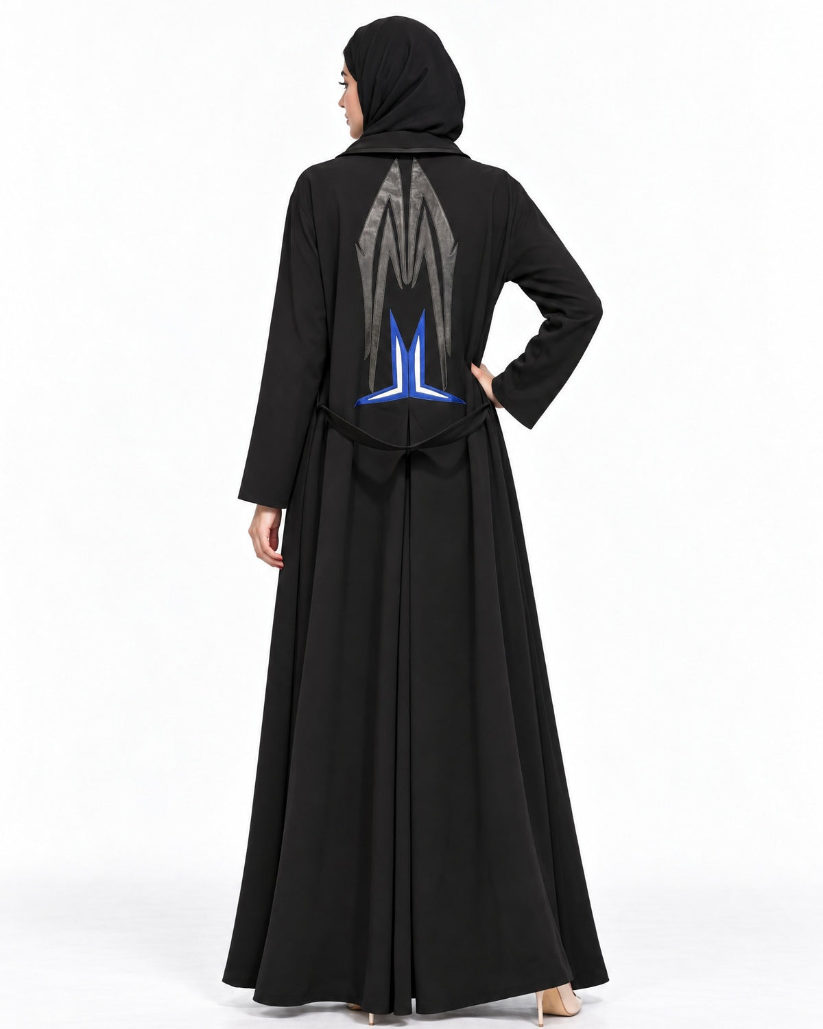AF Coat – عباية كريب سوداء بقصّة المعطف