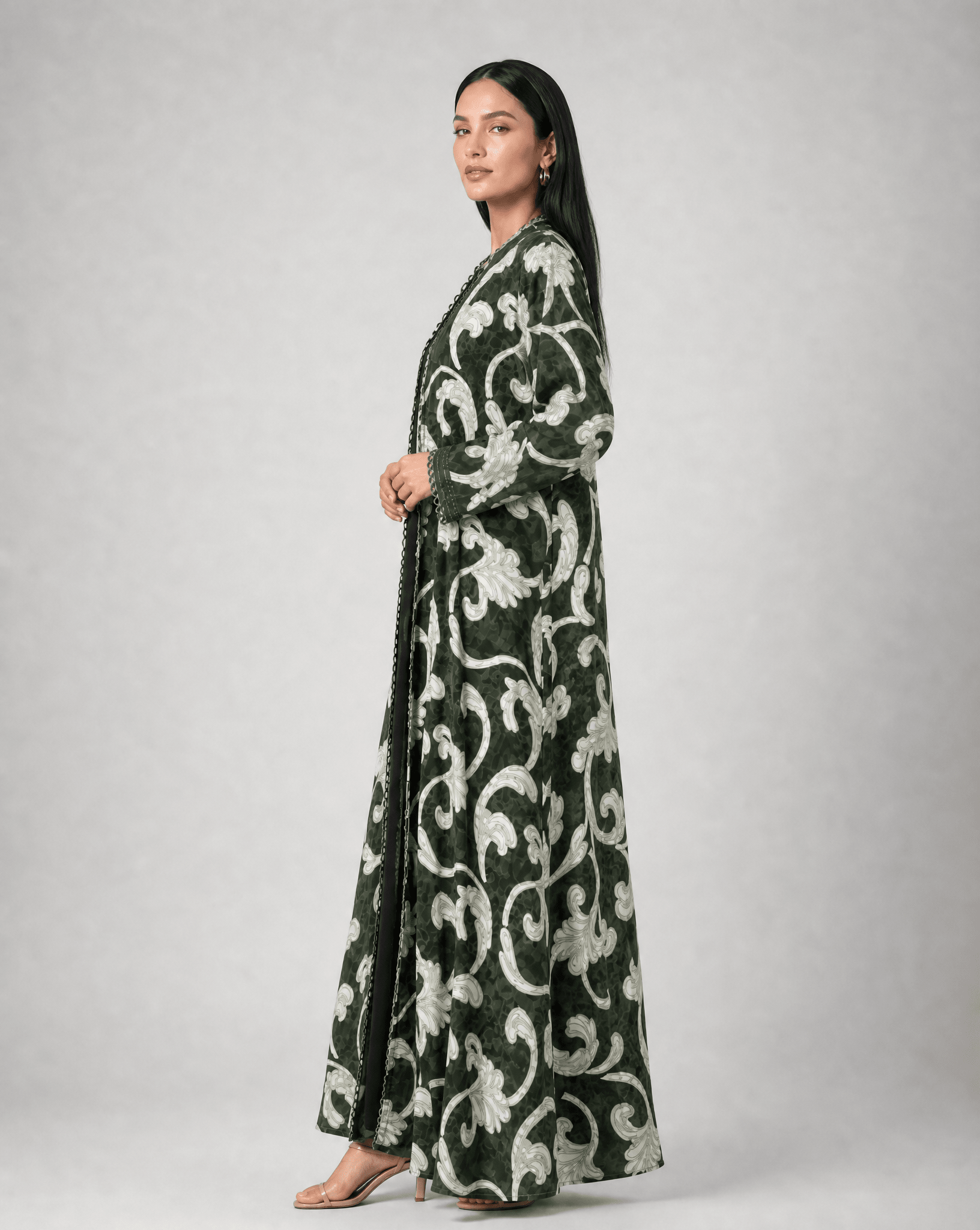 MQE20 ABAYA - QATARIA ABAYA - MIRA Y MANO