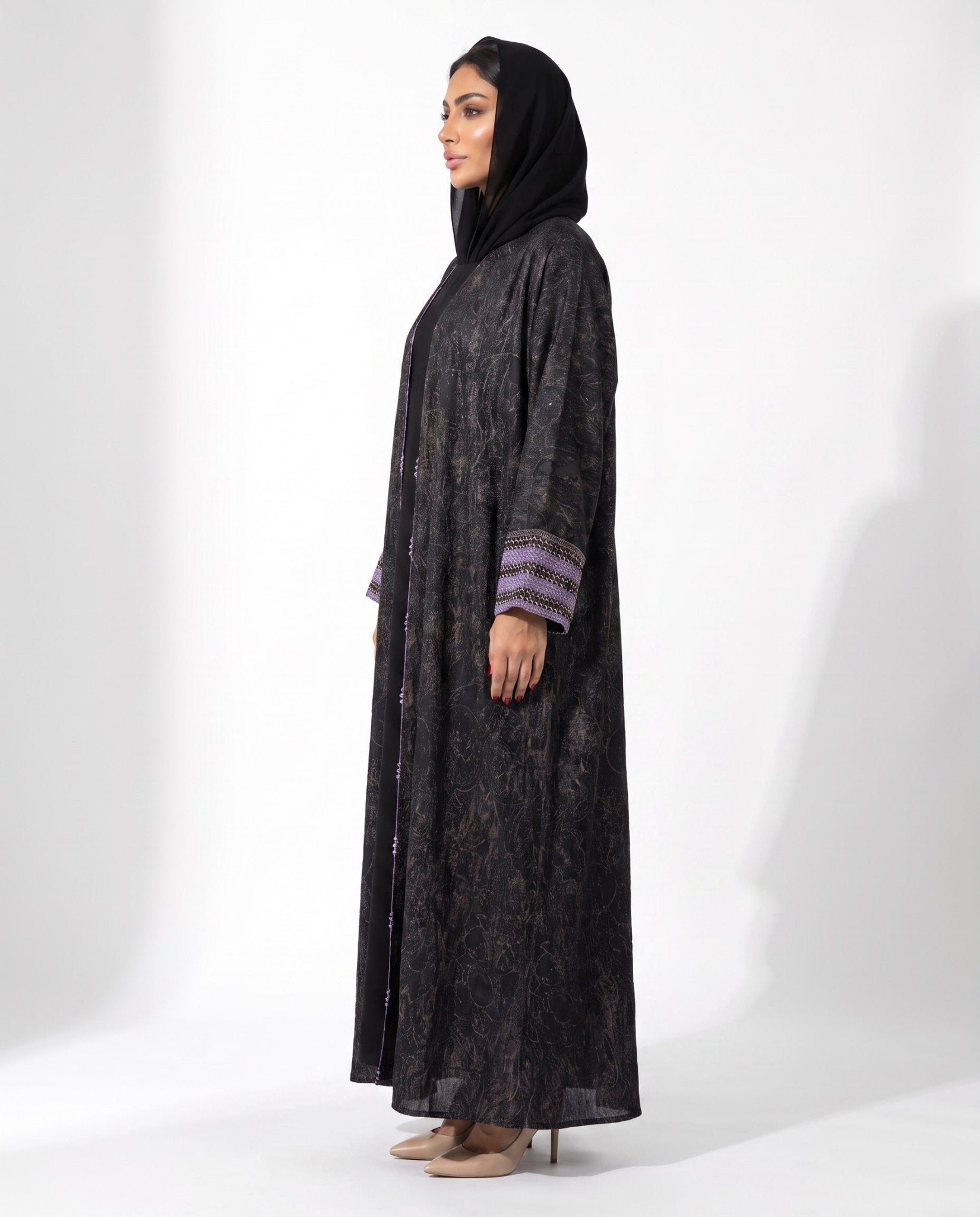 QM2601 – Black Crepe Abaya - QATARIA ABAYA - MIRA Y MANO