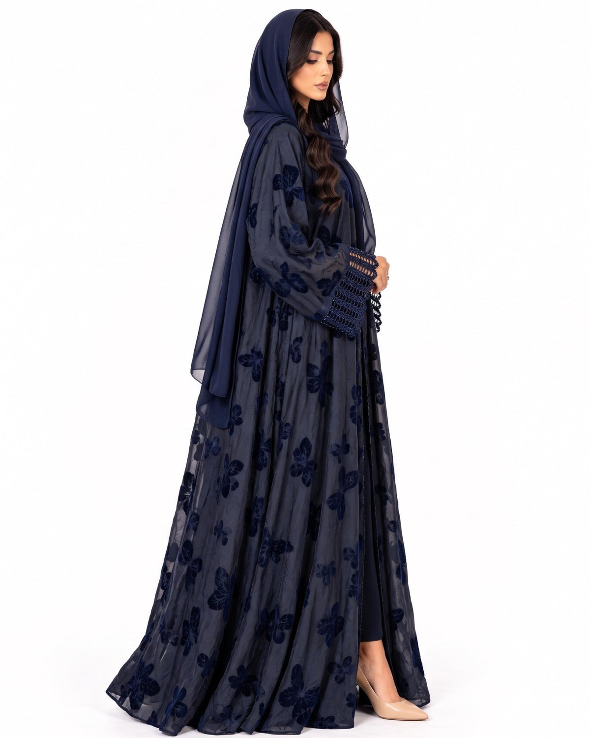 QTR QM25 - Navy Crepe Abaya - QATARIA ABAYA - MIRA Y MANO