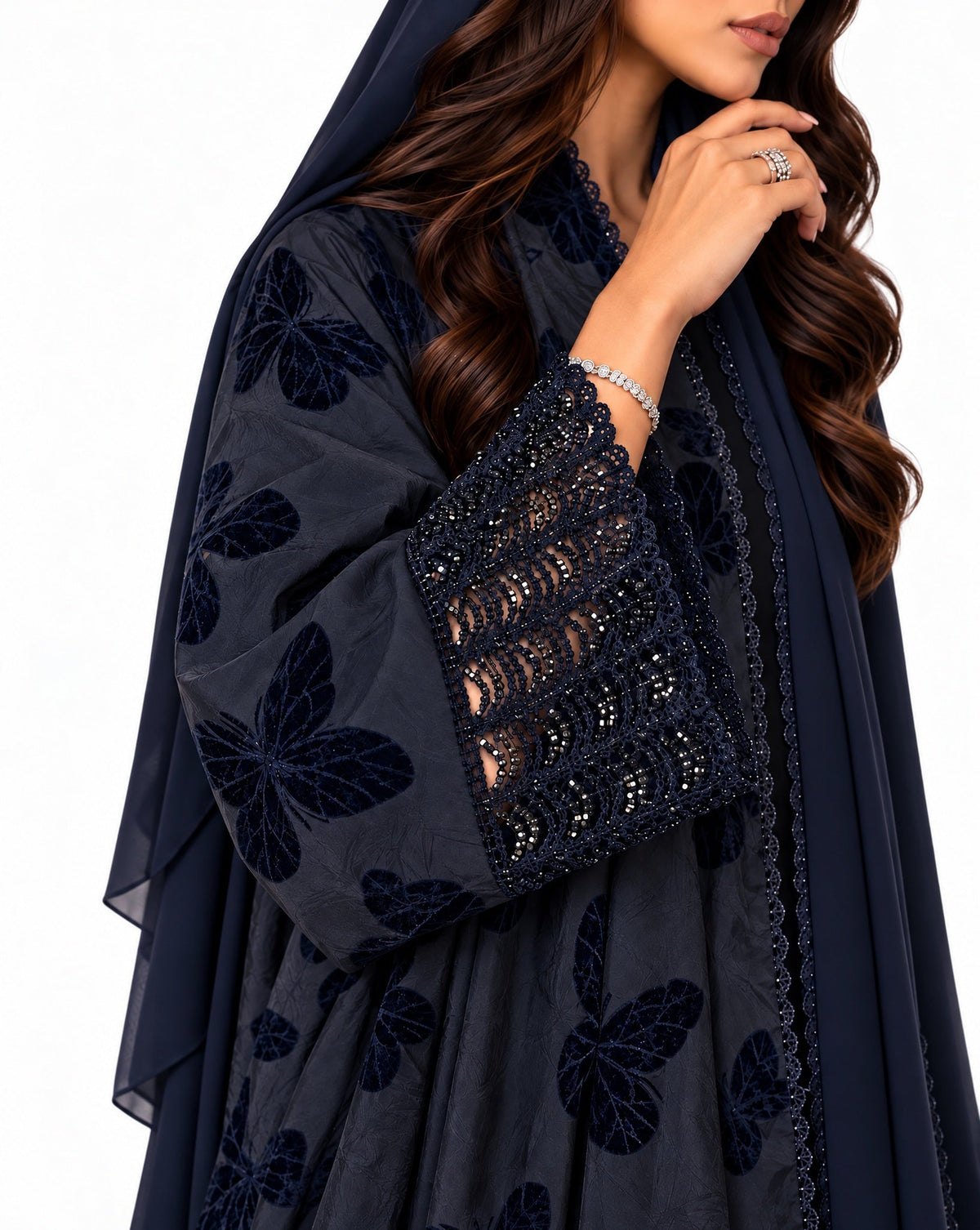 QTR QM25 - Navy Crepe Abaya - QATARIA ABAYA - MIRA Y MANO