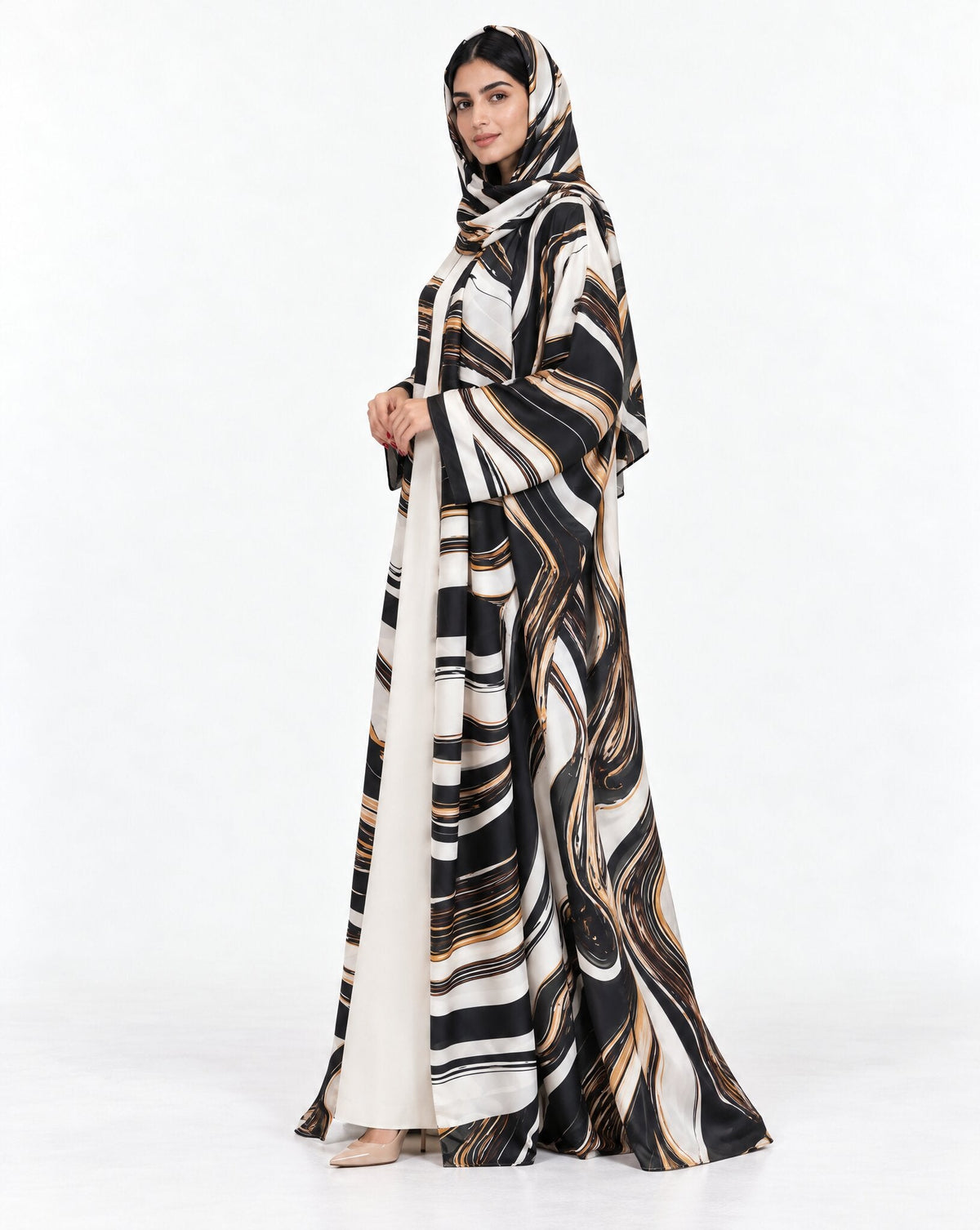 QTR QM28 - Black Chiffon Abaya - MIRA Y MANO