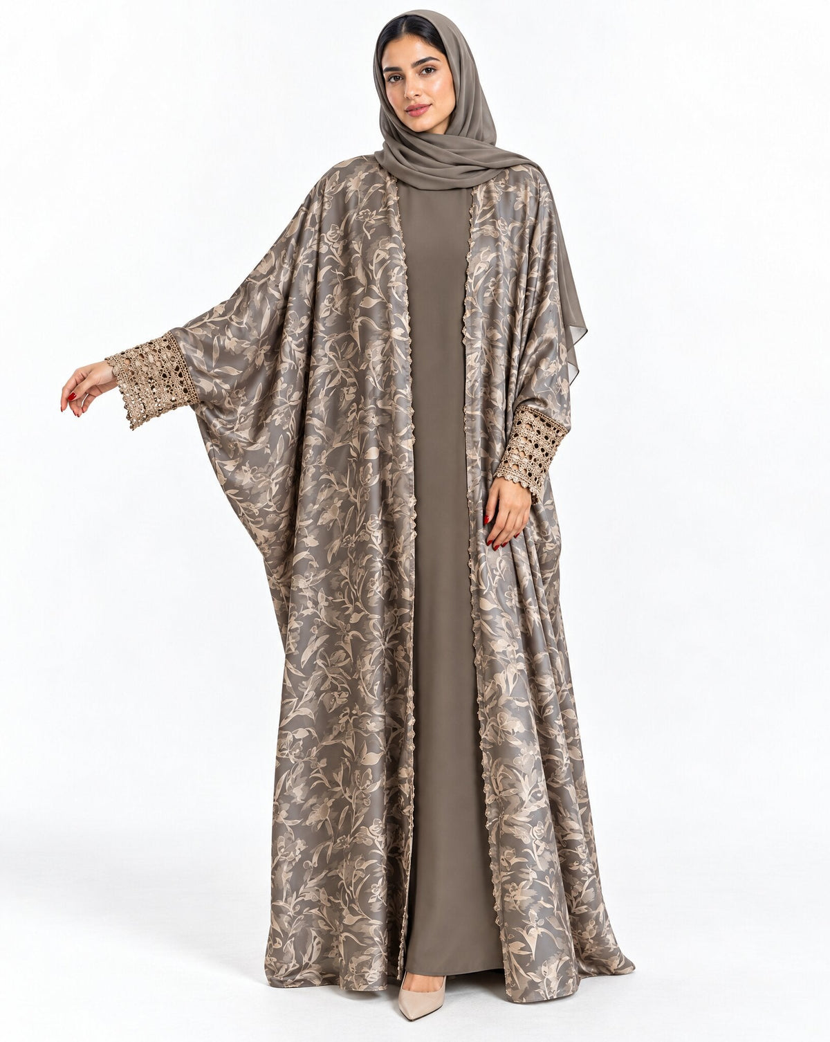 QTR QM43 Dark Goldenrod Crepe Abaya - MIRA Y MANO
