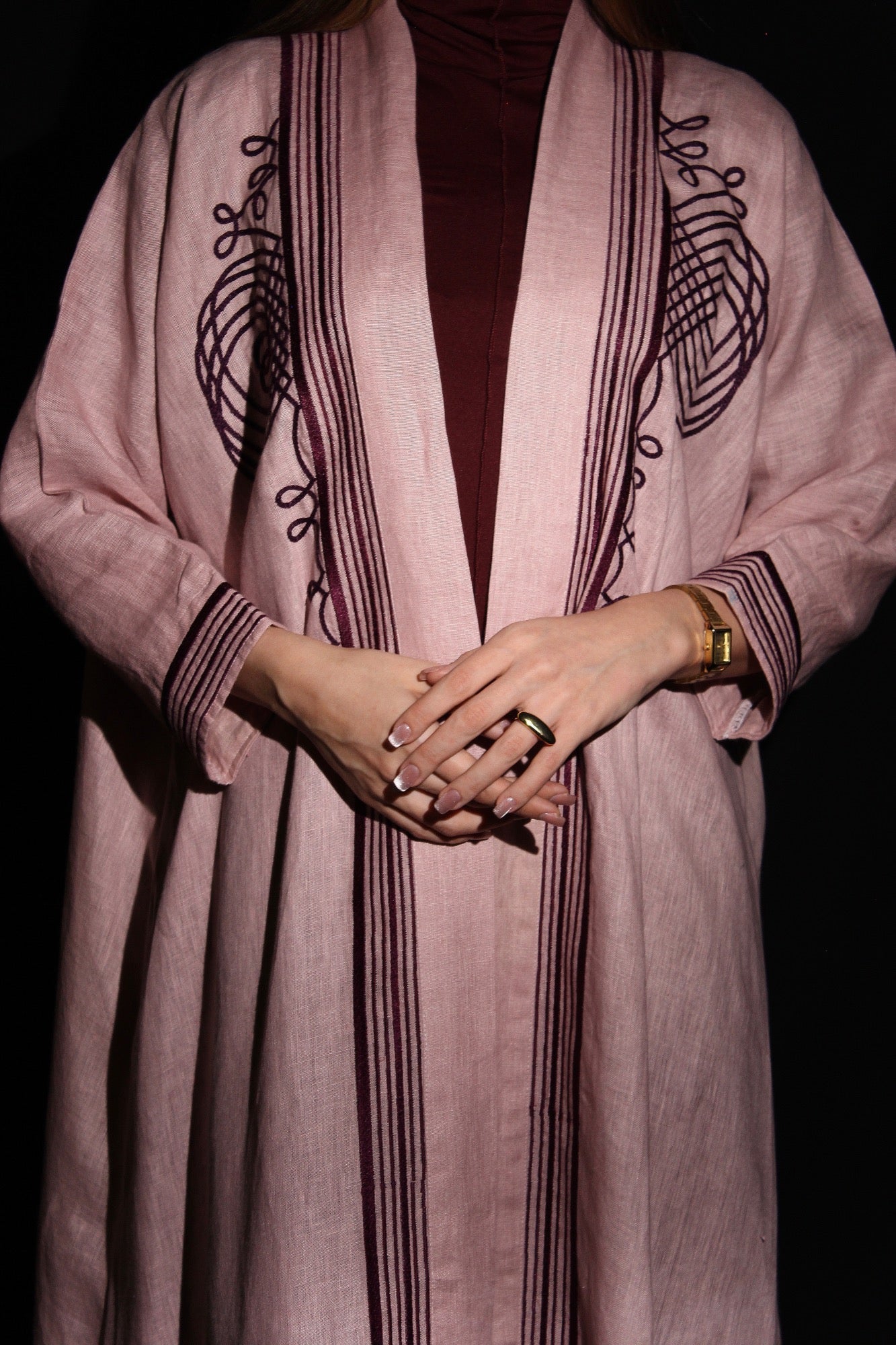 QM - 0027 ABAYA - QUARTIZ - MIRA Y MANO