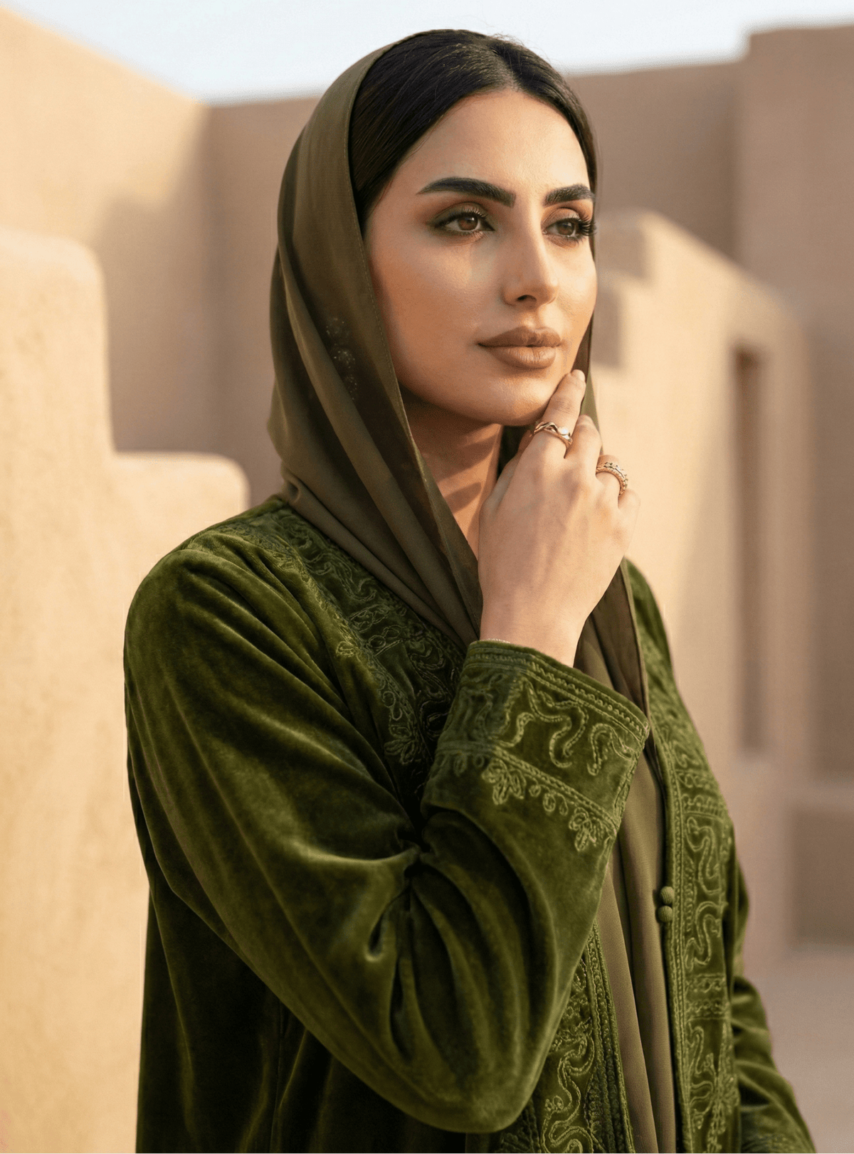 QM - 0029 ABAYA - QUARTIZ - MIRA Y MANO