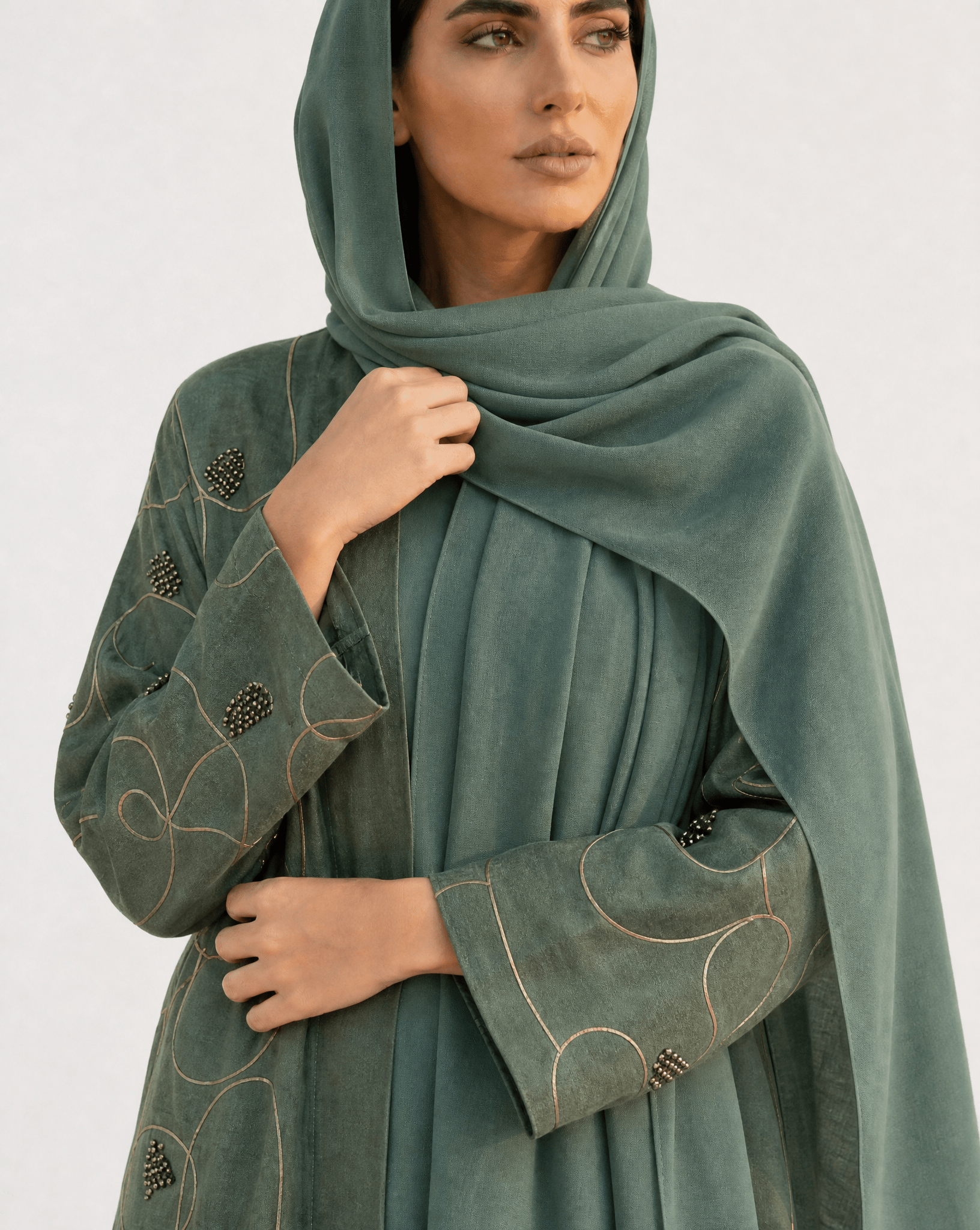 QM - 0056 ABAYA - QUARTIZ - MIRA Y MANO