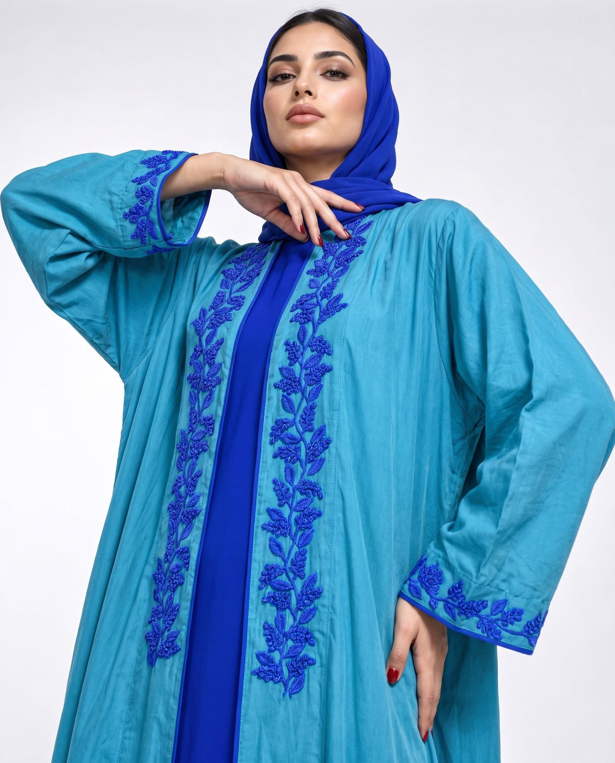 QW-50 ABAYA - MIRA Y MANO