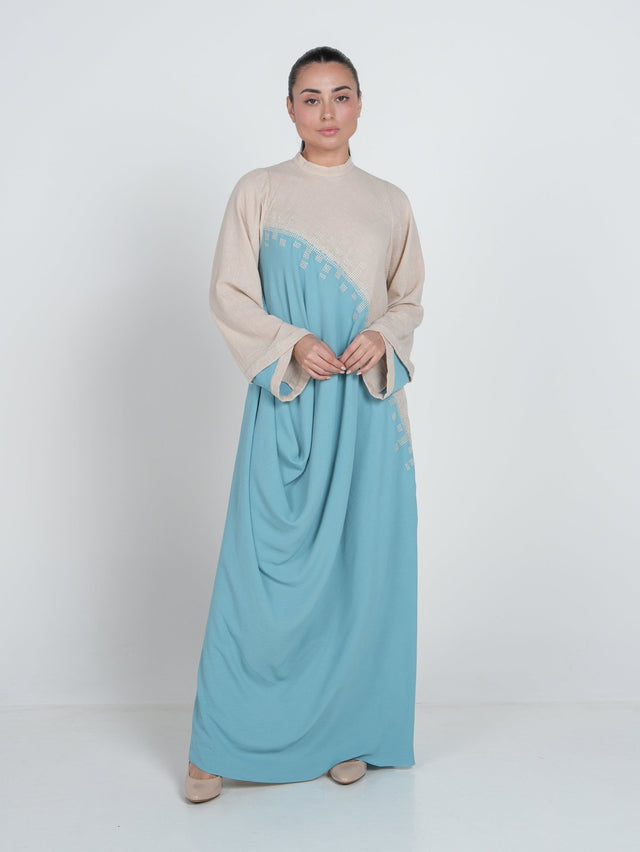 C - 019 - BE DRESS - RANA ISMAIL - MIRA Y MANO