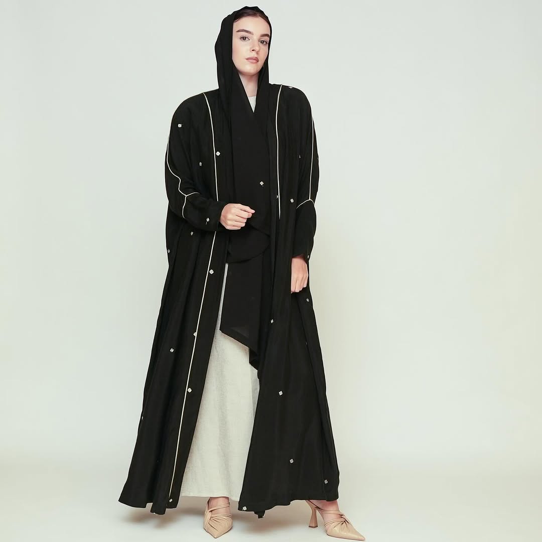عباية FW25R010-BK – صورة المنتج 1