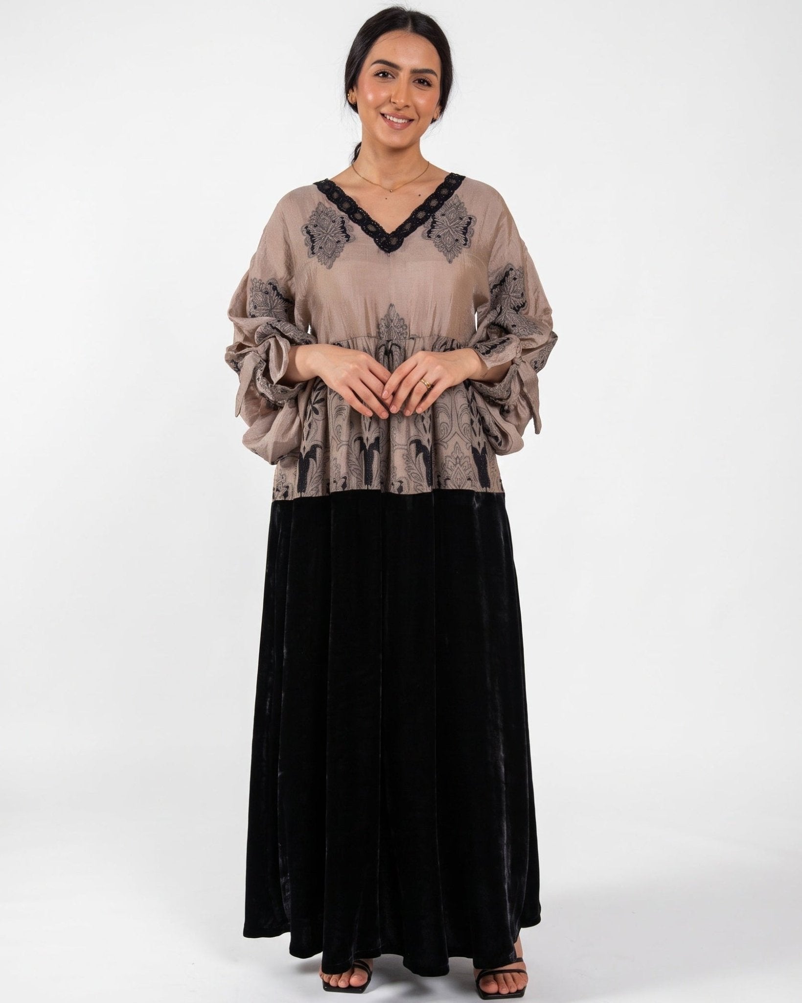FW25R140-BB-DR KAFTAN - RIBBON - MIRA Y MANO