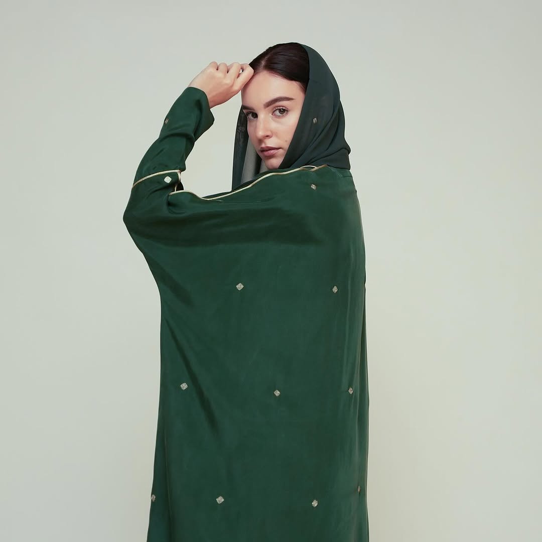 SS25R012 - GR ABAYA - RIBBON - MIRA Y MANO