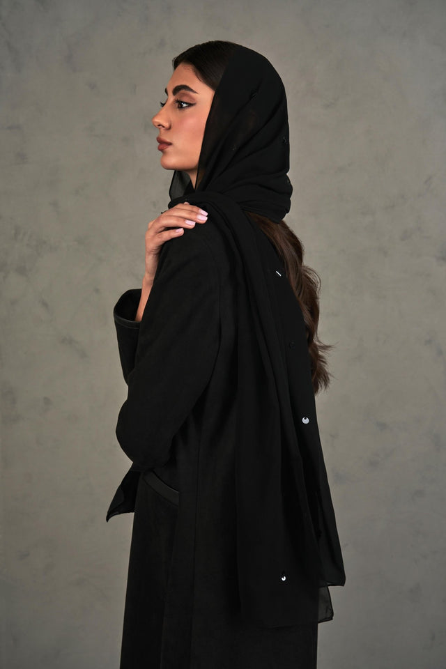 SA024 ABAYA - SAI - MIRA Y MANO