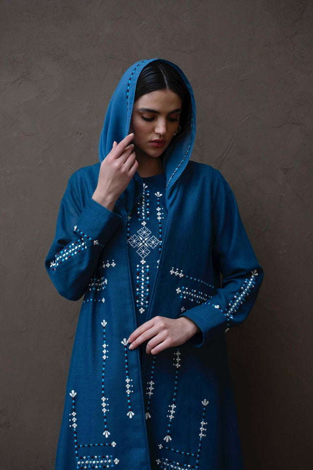 SA09 ABAYA - SAI - MIRA Y MANO