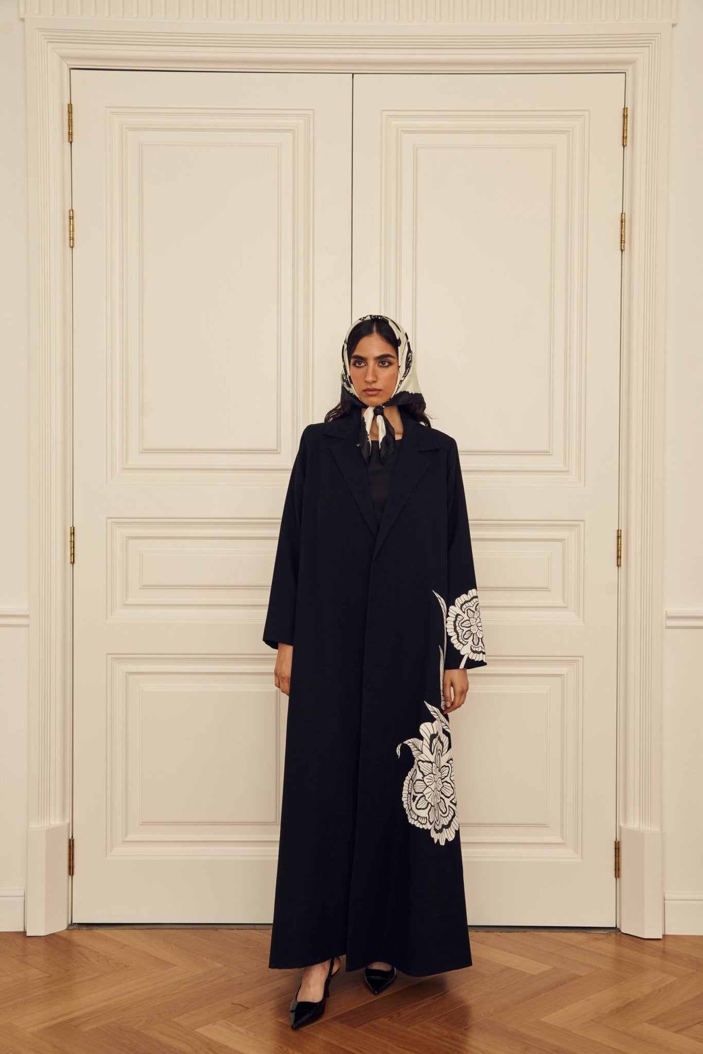 SAI 014 ABAYA - SAI - MIRA Y MANO