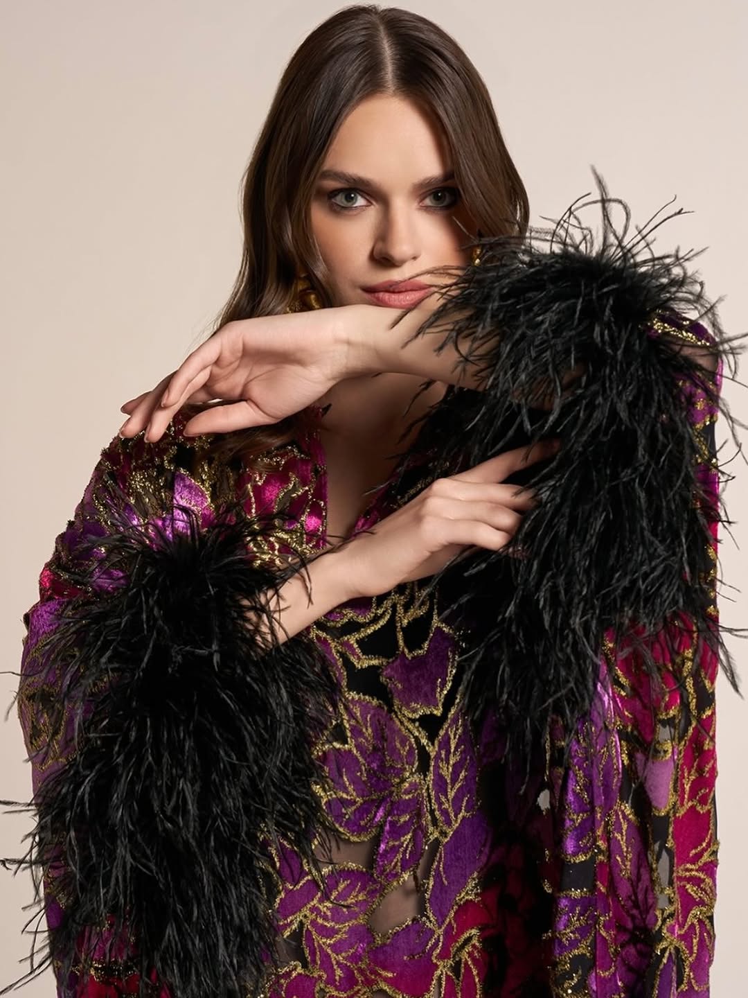 SISCQFF - B KAFTAN - SARA INTABI - MIRA Y MANO