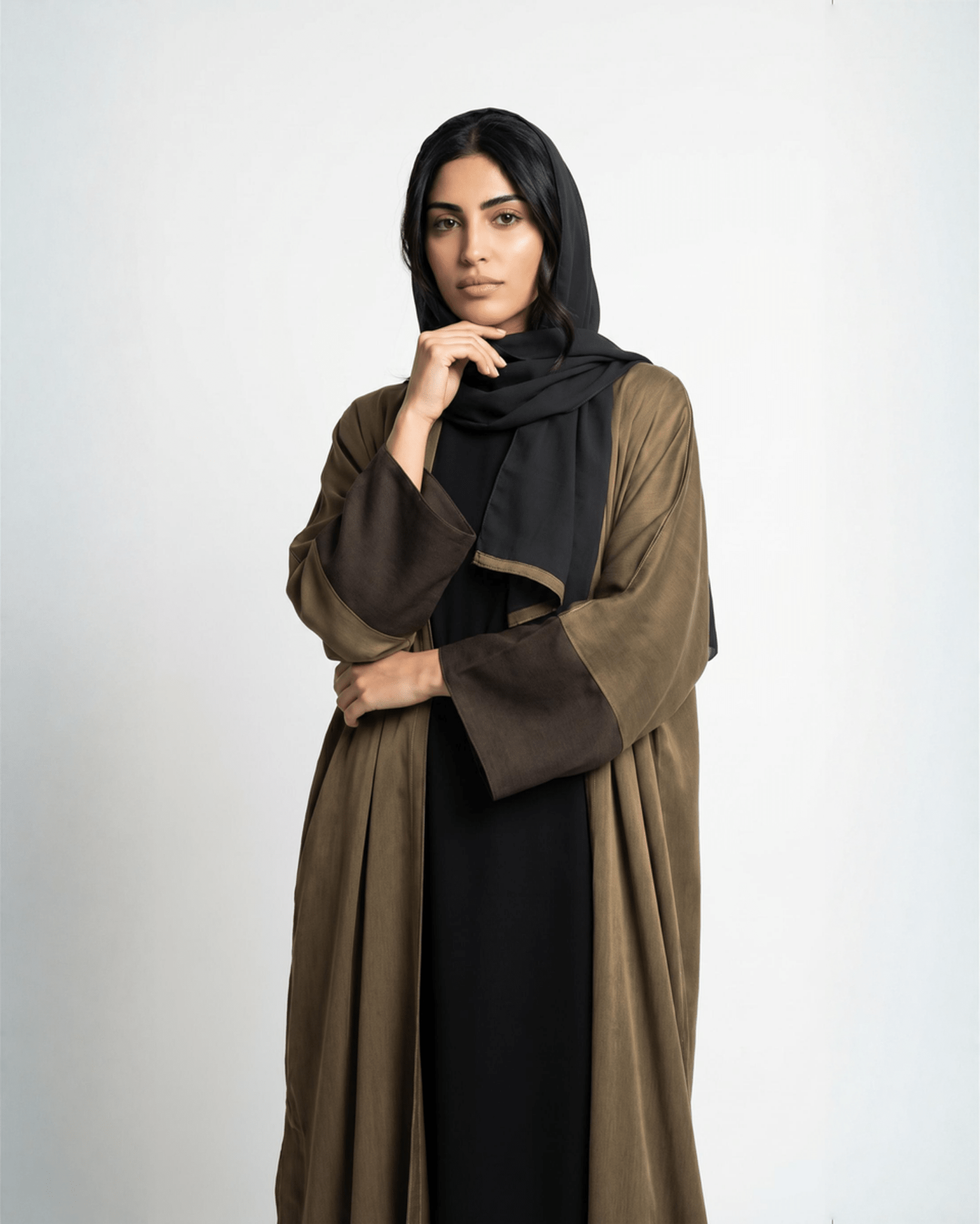 SISOAWS ABAYA - SARA INTABI - MIRA Y MANO