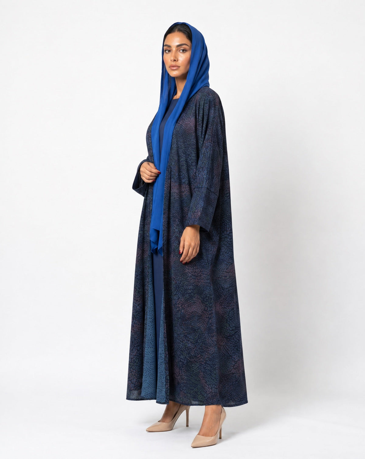 SISOAWS1 – Blue Washed Silk Abaya - SARA INTABI - MIRA Y MANO