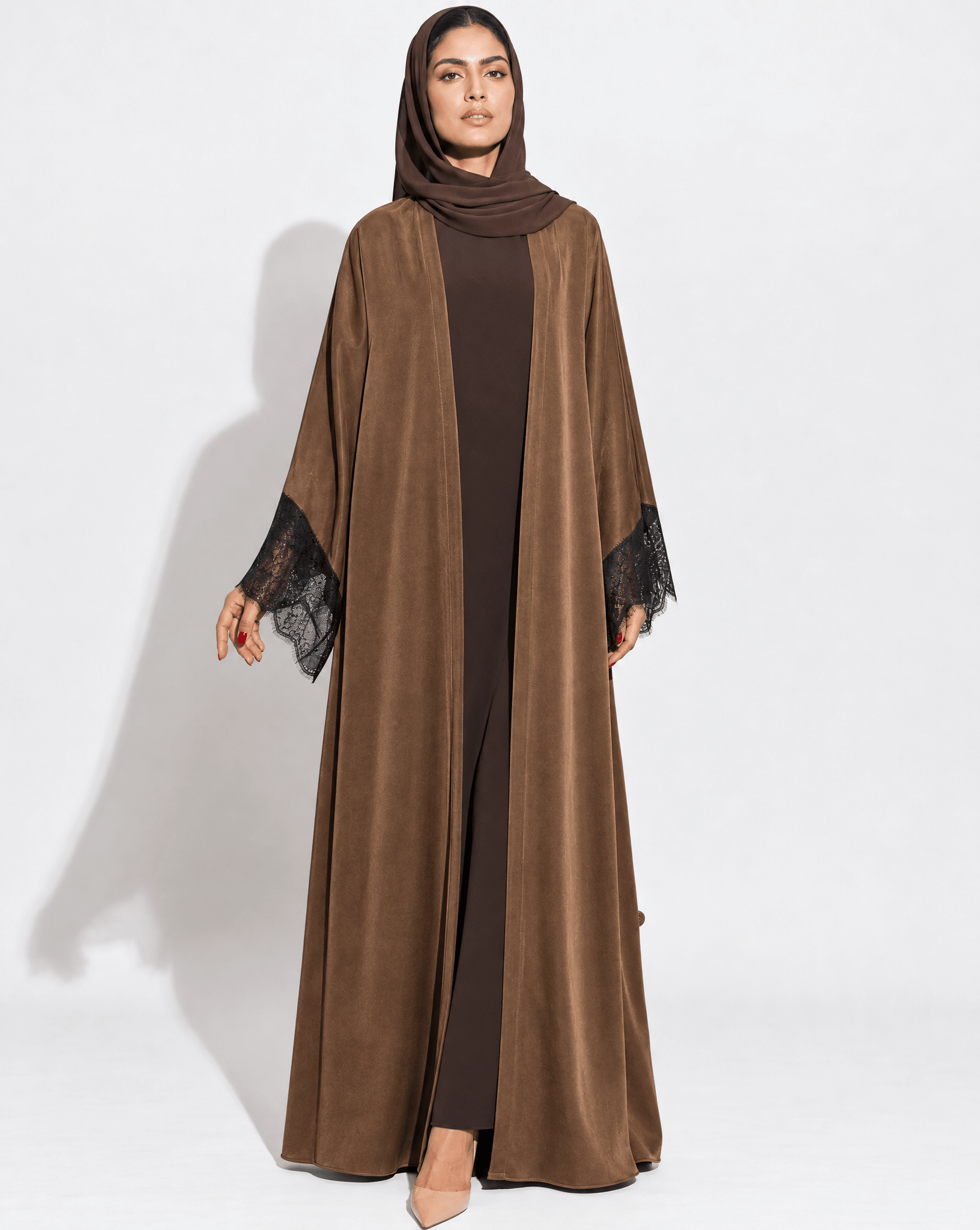 SISOWSLB1-BR ABAYA - SARA INTABI - MIRA Y MANO