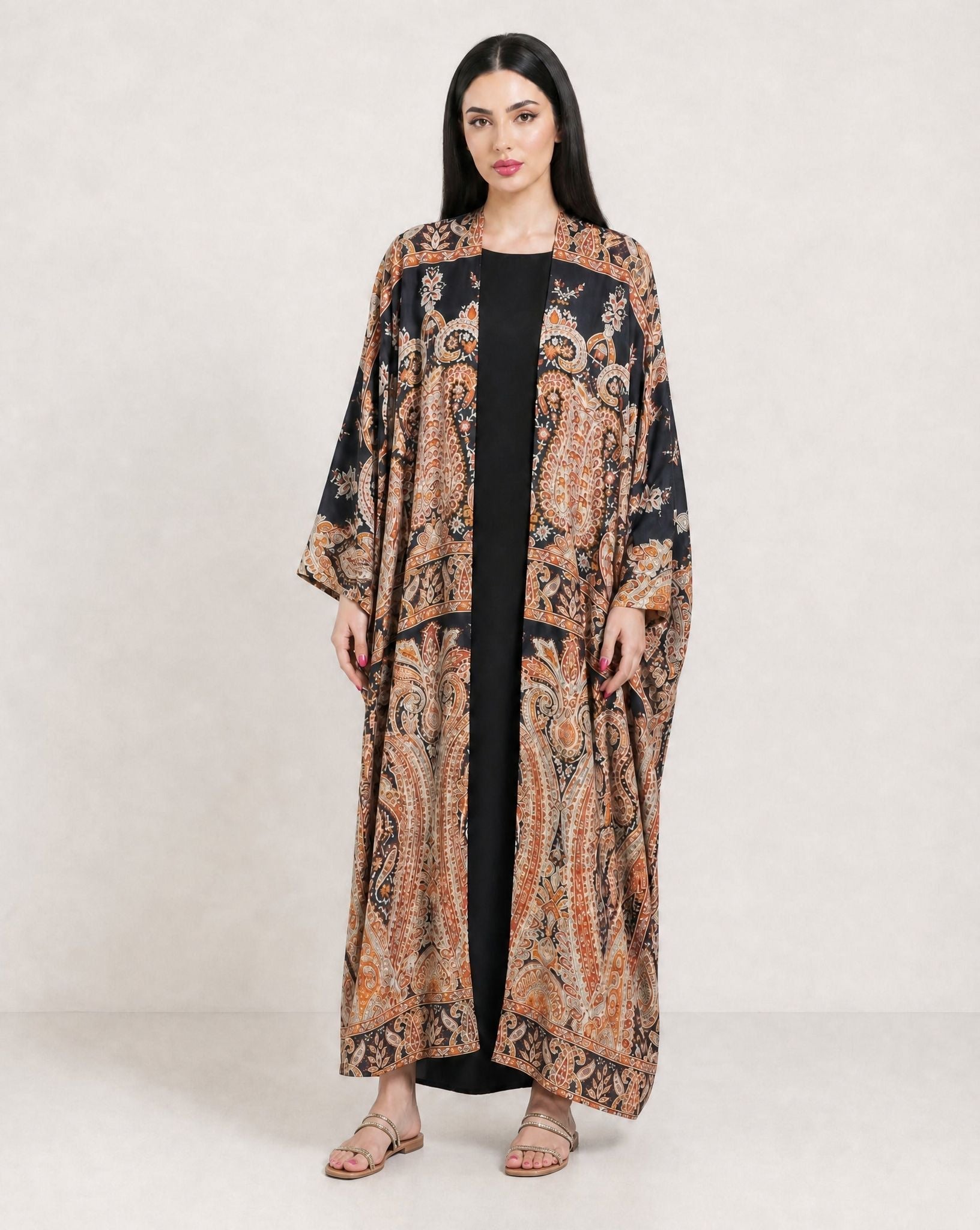 SISPL - BS - B ABAYA - SARA INTABI - MIRA Y MANO