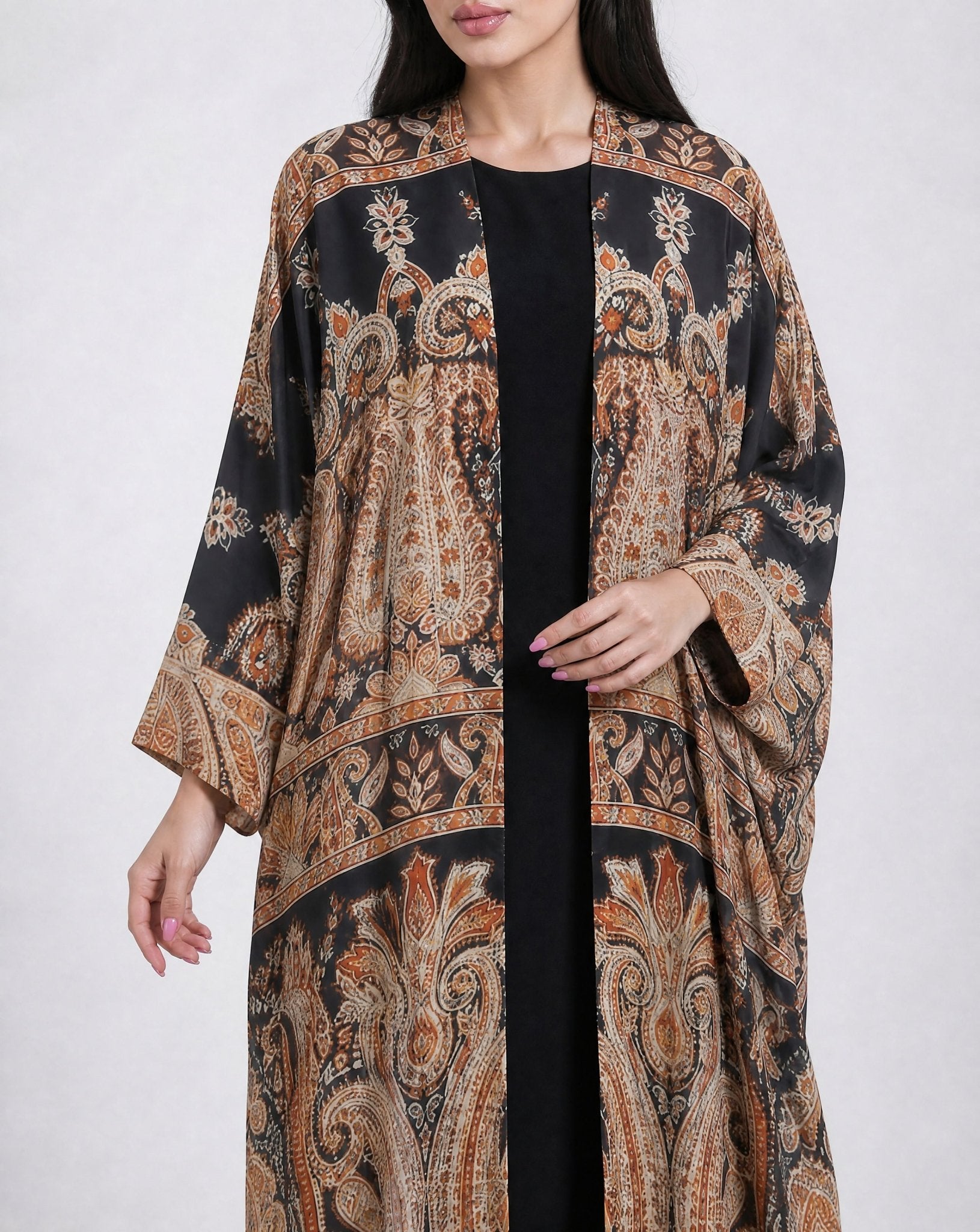 SISPL - BS - B ABAYA - SARA INTABI - MIRA Y MANO