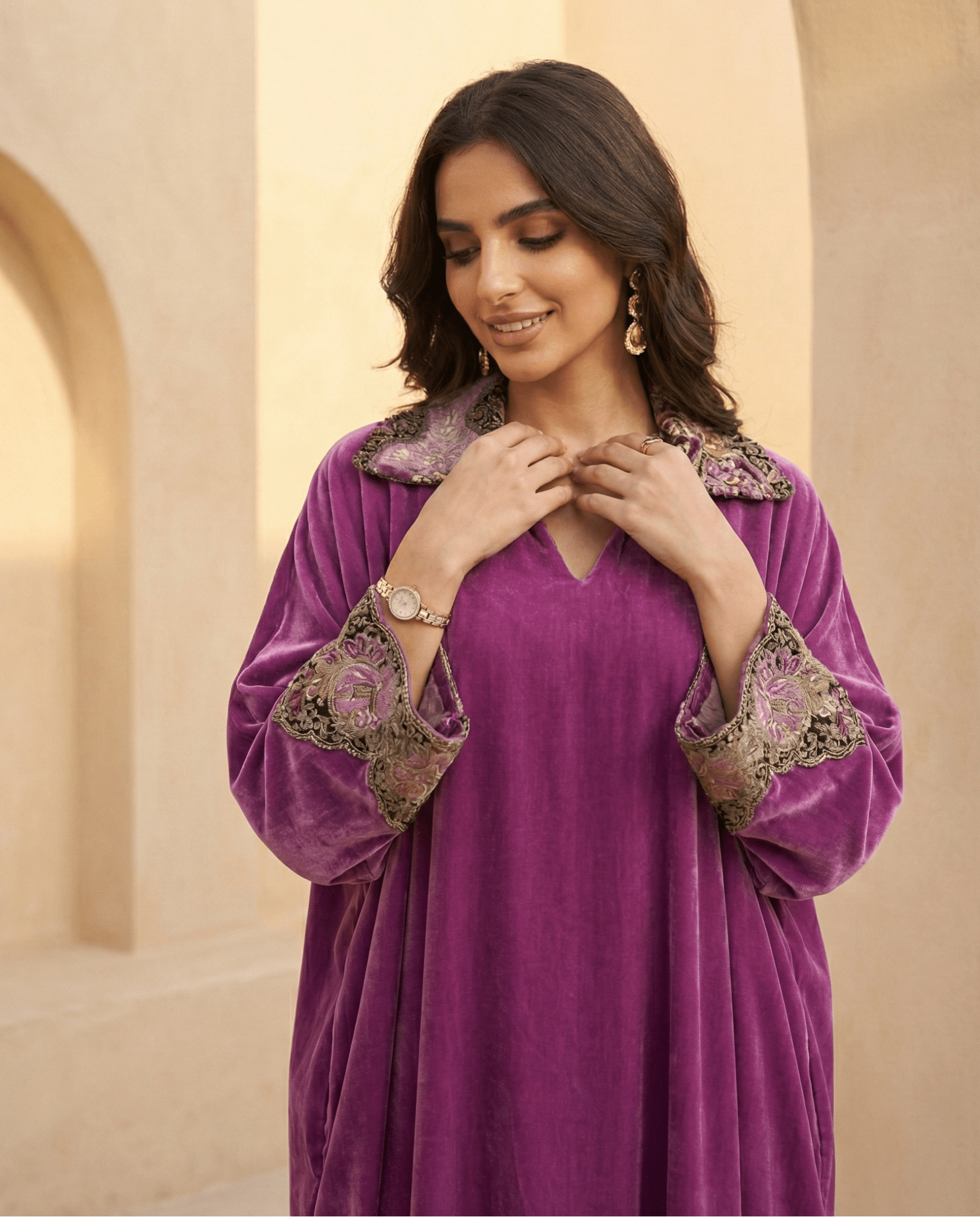 SISWVQENP JALABIAH - SARA INTABI - MIRA Y MANO