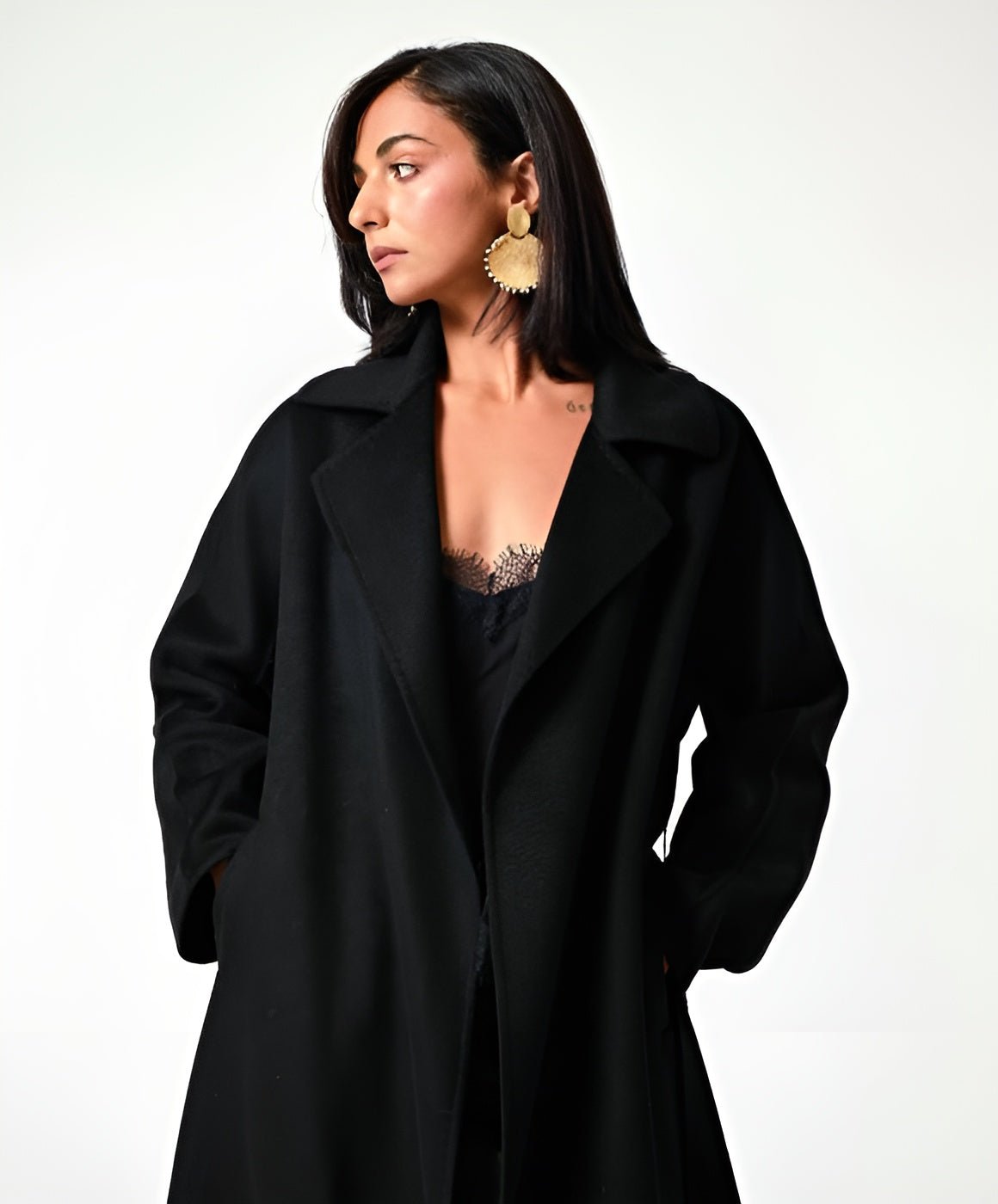 SIWCB - BK ABAYA - SARA INTABI - MIRA Y MANO