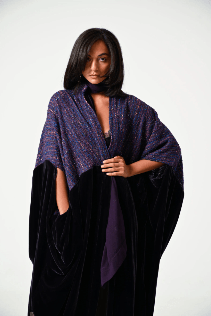 SIWCVP ABAYA - SARA INTABI - MIRA Y MANO