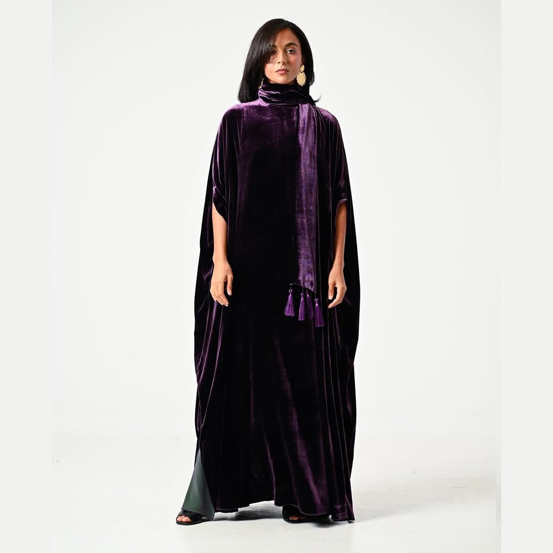 SIWJFP KAFTAN - SARA INTABI - MIRA Y MANO