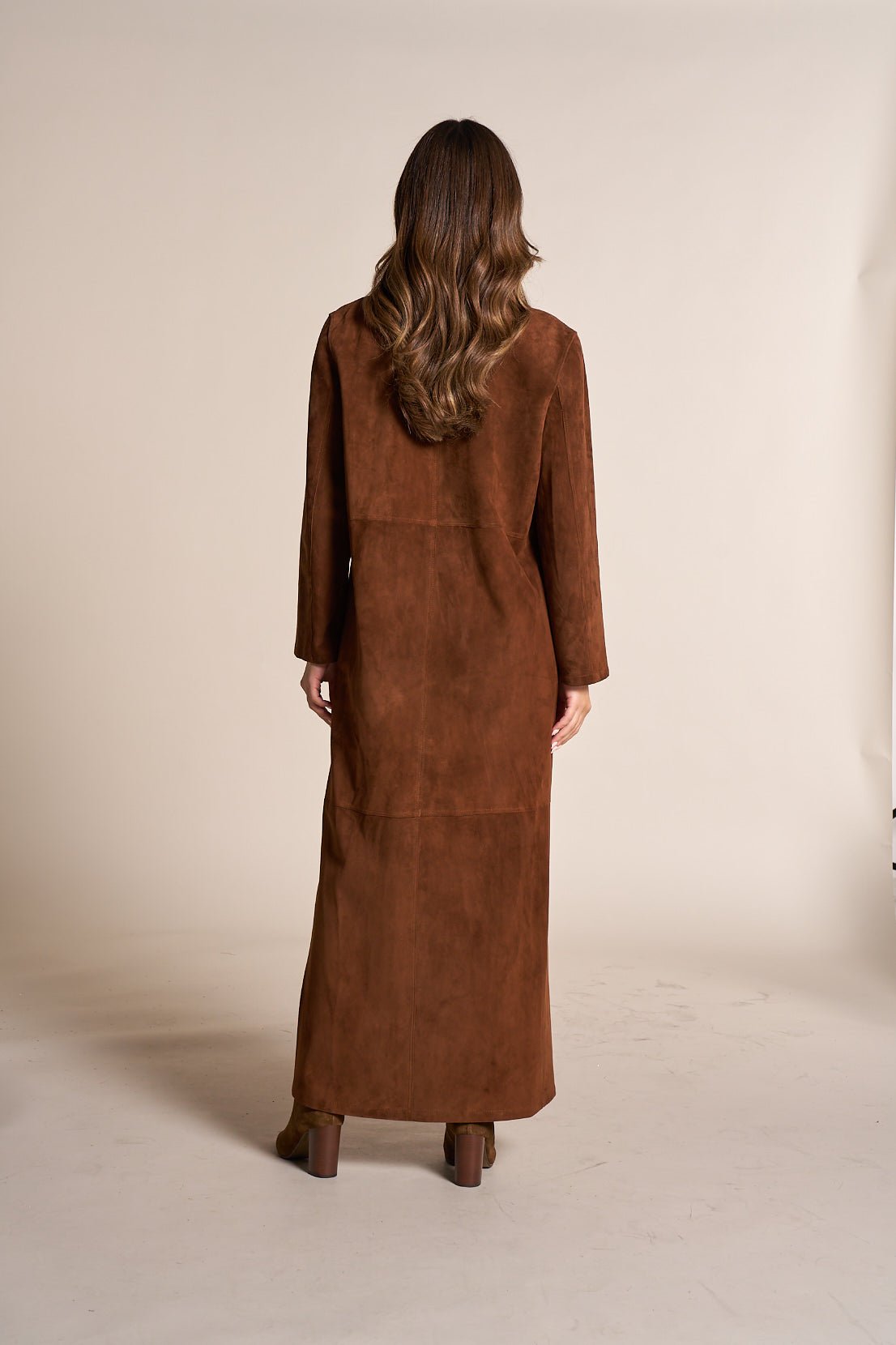 SIWSSCB ABAYA - SARA INTABI - MIRA Y MANO