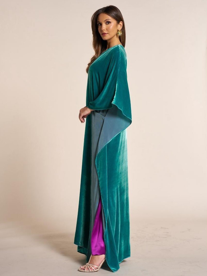 SIWVKSL - T KAFTAN - SARA INTABI - MIRA Y MANO